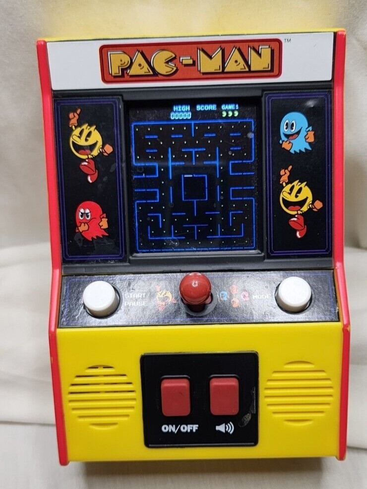 Bandai/Namco Pac-man Handheld Mini Arcade Retro Pacman Video Game Machine Toy