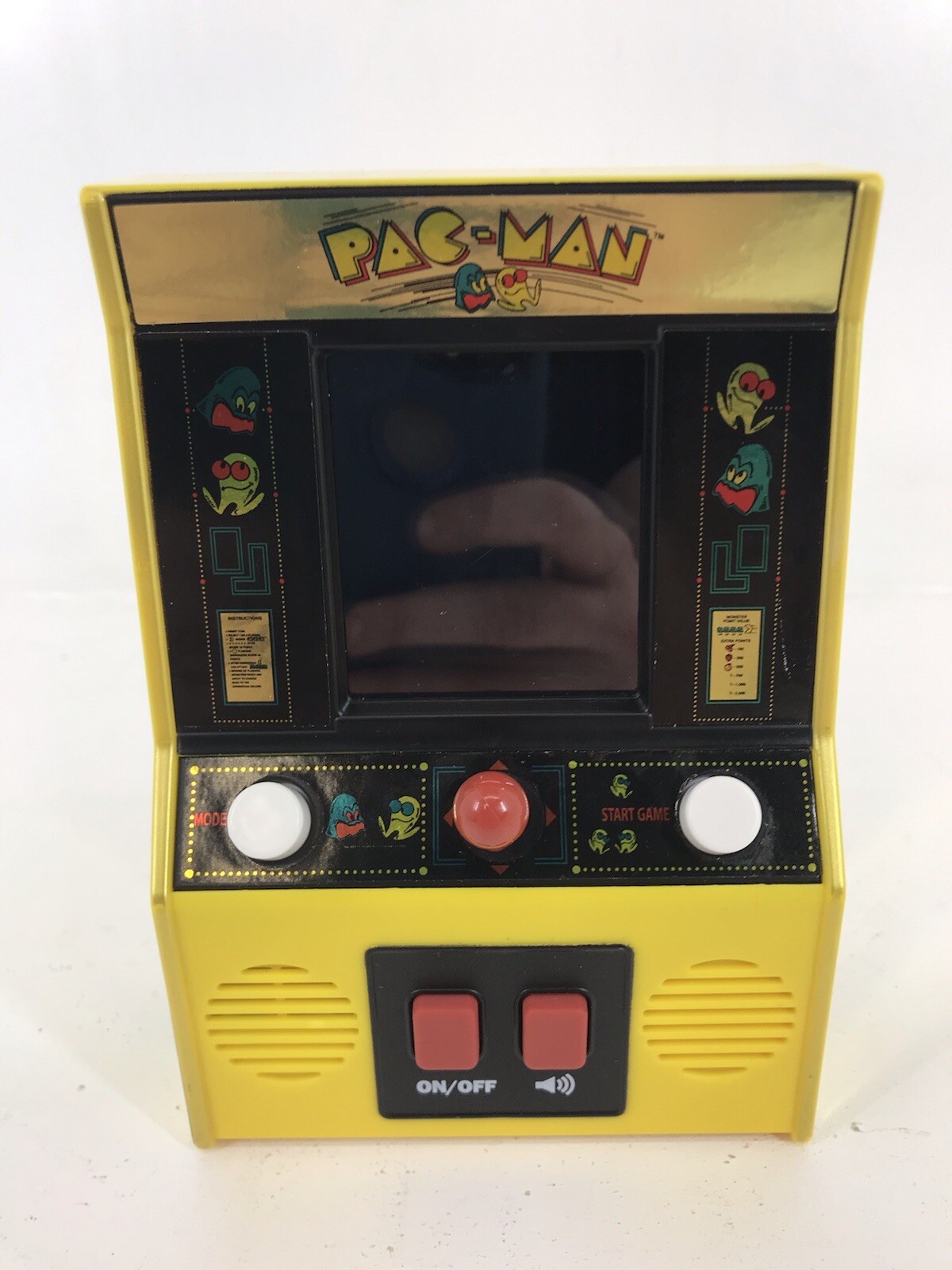 2020 Bandai Namco Mini 6 Inch Pac-Man Handheld Arcade Game Item # 09530