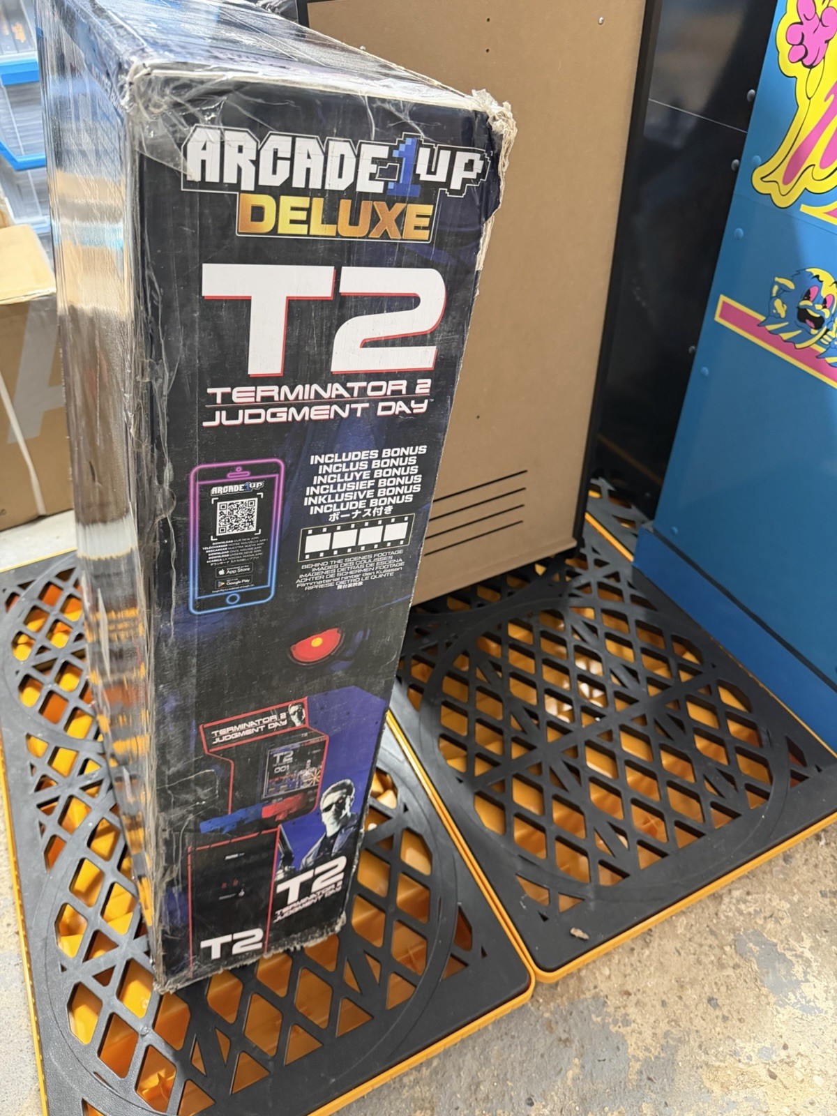 Arcade1Up Deluxe Terminator 2 Judgment Day Arcade – Brand New & Sealed