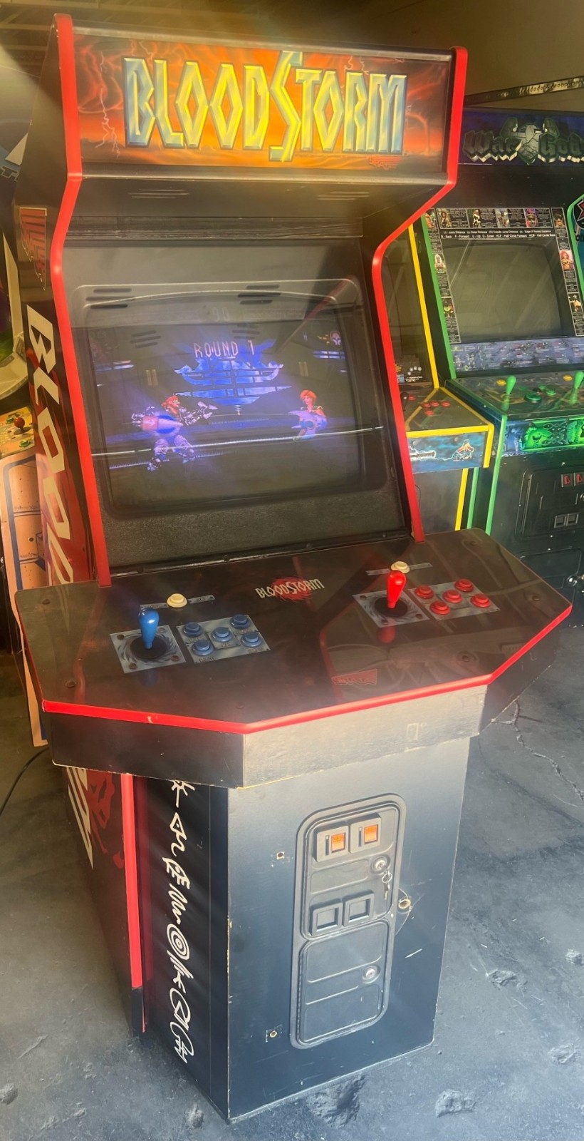 BLOODSTORM ARCADE MACHINE by STRATA 1994 (Excellent Condition)