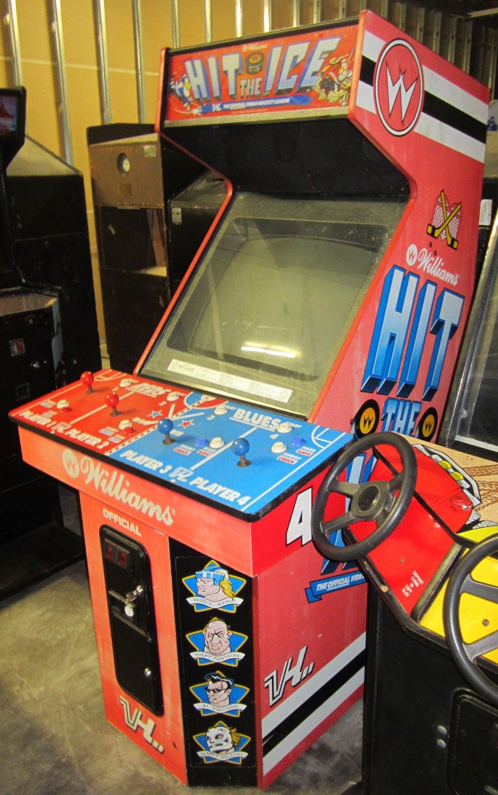 HIT THE ICE ARCADE MACHINE by WILLIAMS 1990 – 4 PLAYER (Excellent Condition)