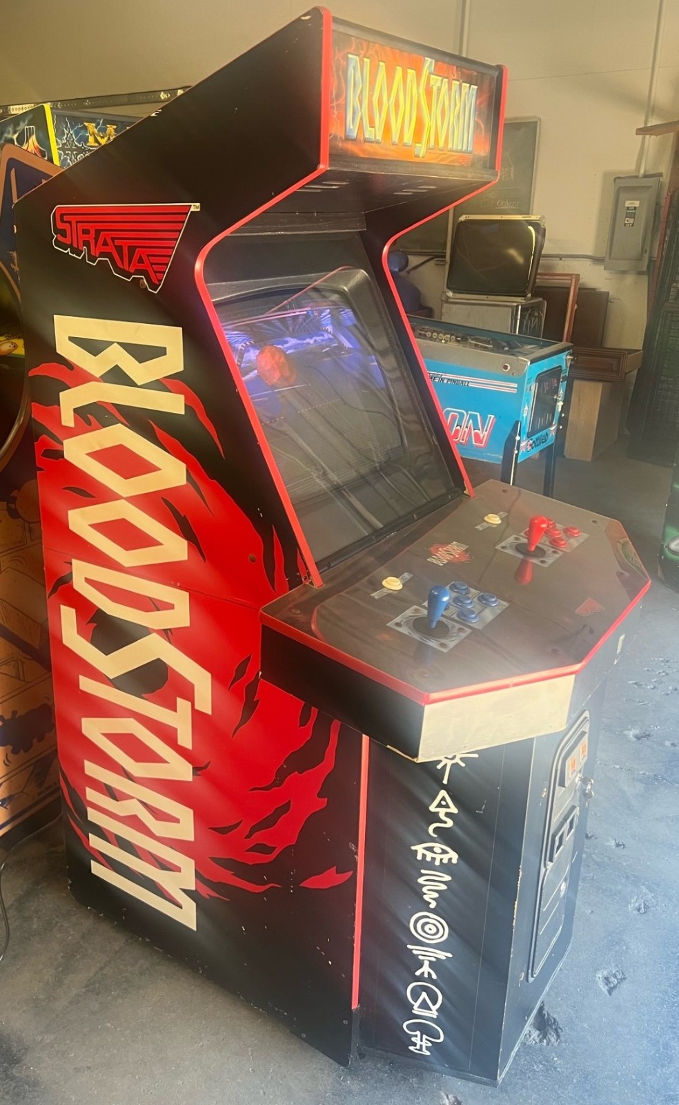 BLOODSTORM ARCADE MACHINE by STRATA 1994 (Excellent Condition)