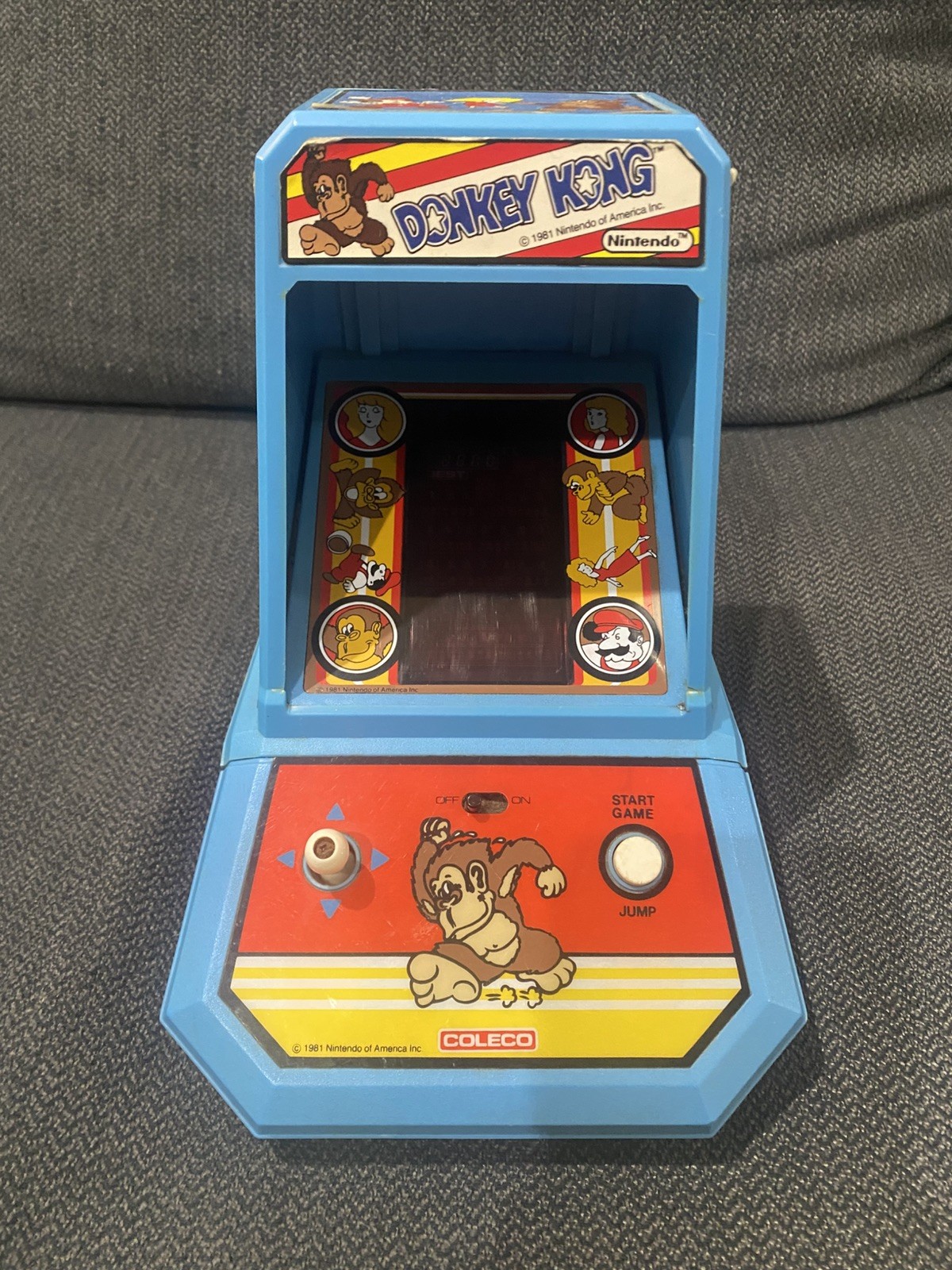 1982 Coleco Donkey Kong Tabletop Mini Arcade — Very Good Condition — Rare
