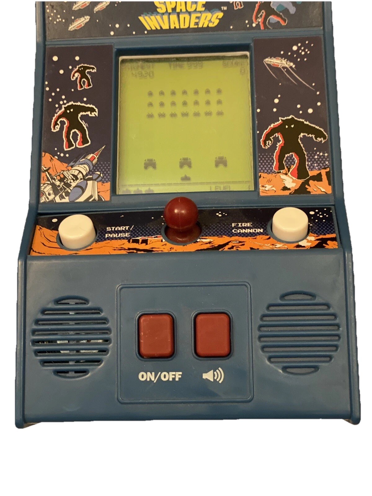 Mini Arcade Game Unit Atari Space Invaders Hand Held Game Unit 4″×2″×5¾”