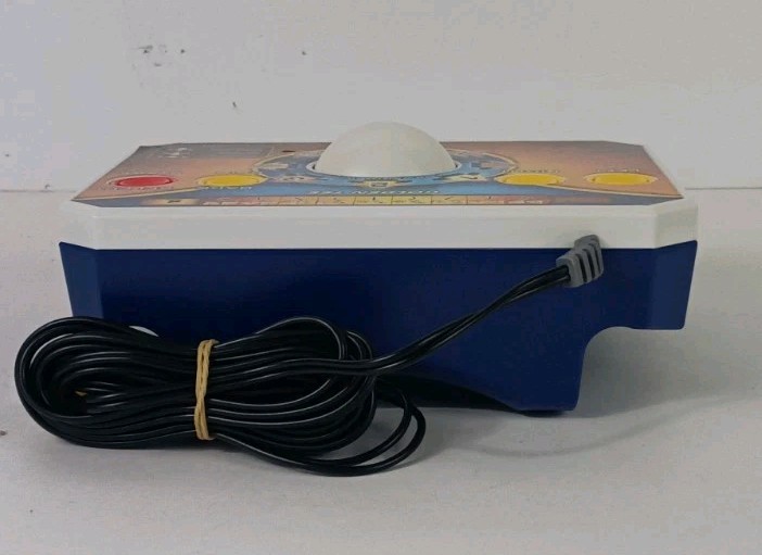 Golden Tee Golf Plug & Play Home TV Game Edition 2011 Jakks Pacific -Works Great