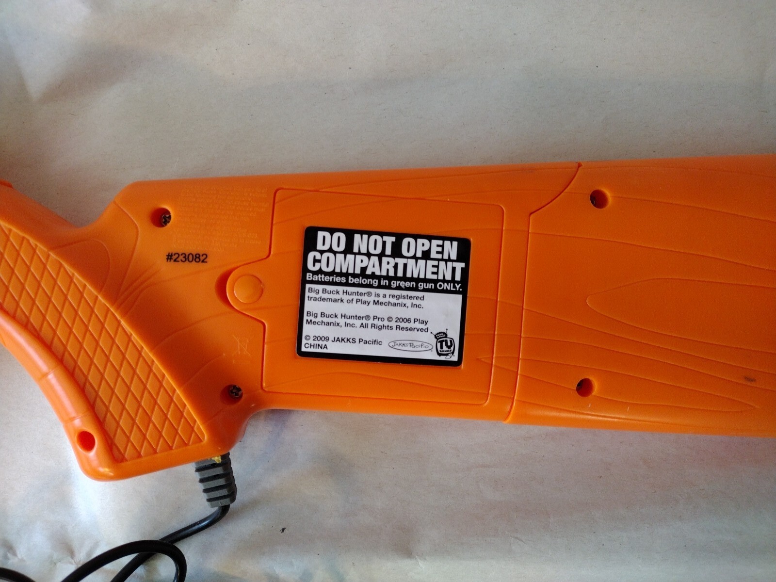Big Buck Hunter Pro. Plug & Play, TV Video Game Gun Controller. Rifle gun only