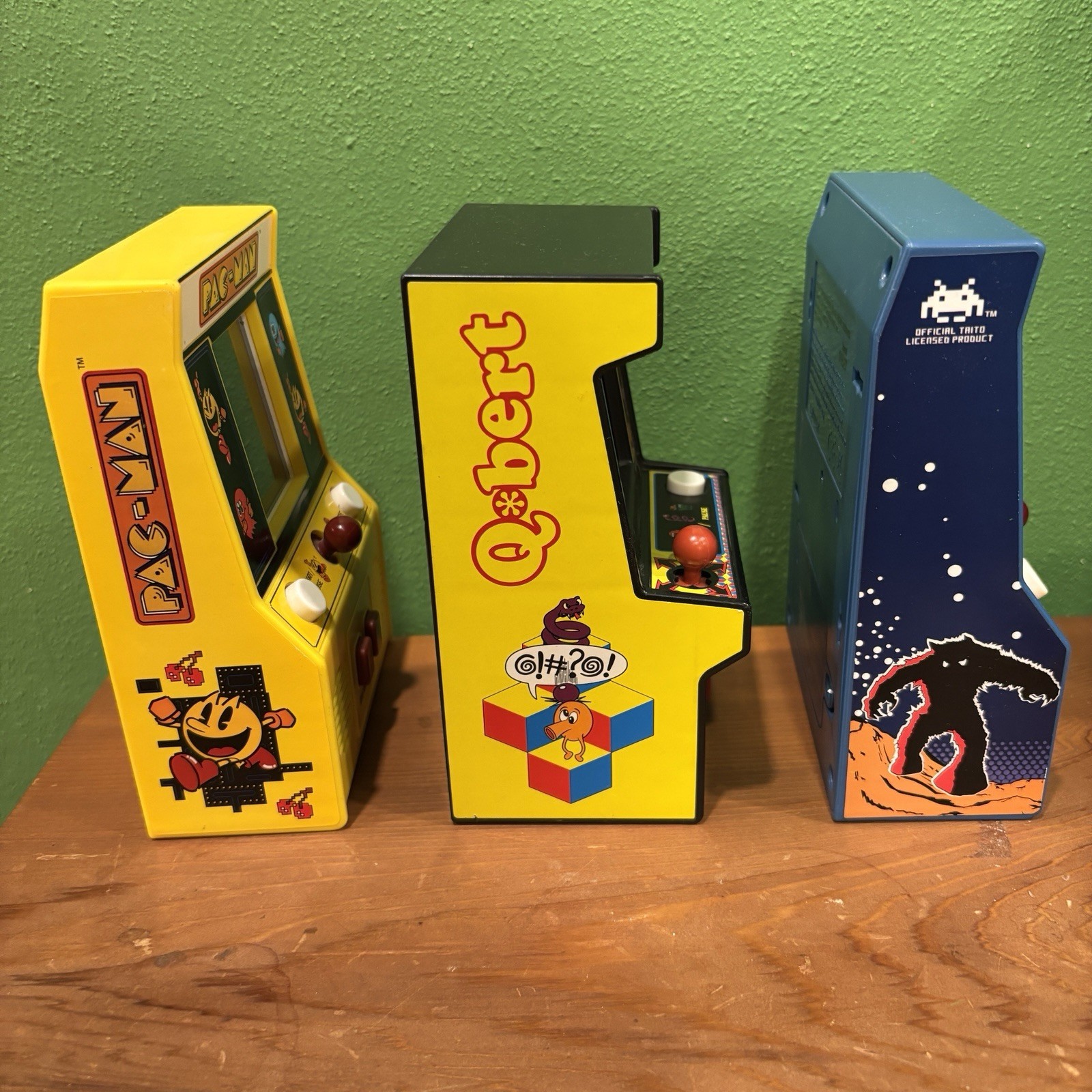 Space Invaders, Pac-Man, Pac-Man Retro ,Q*bert Game Lot Of 3 Tested
