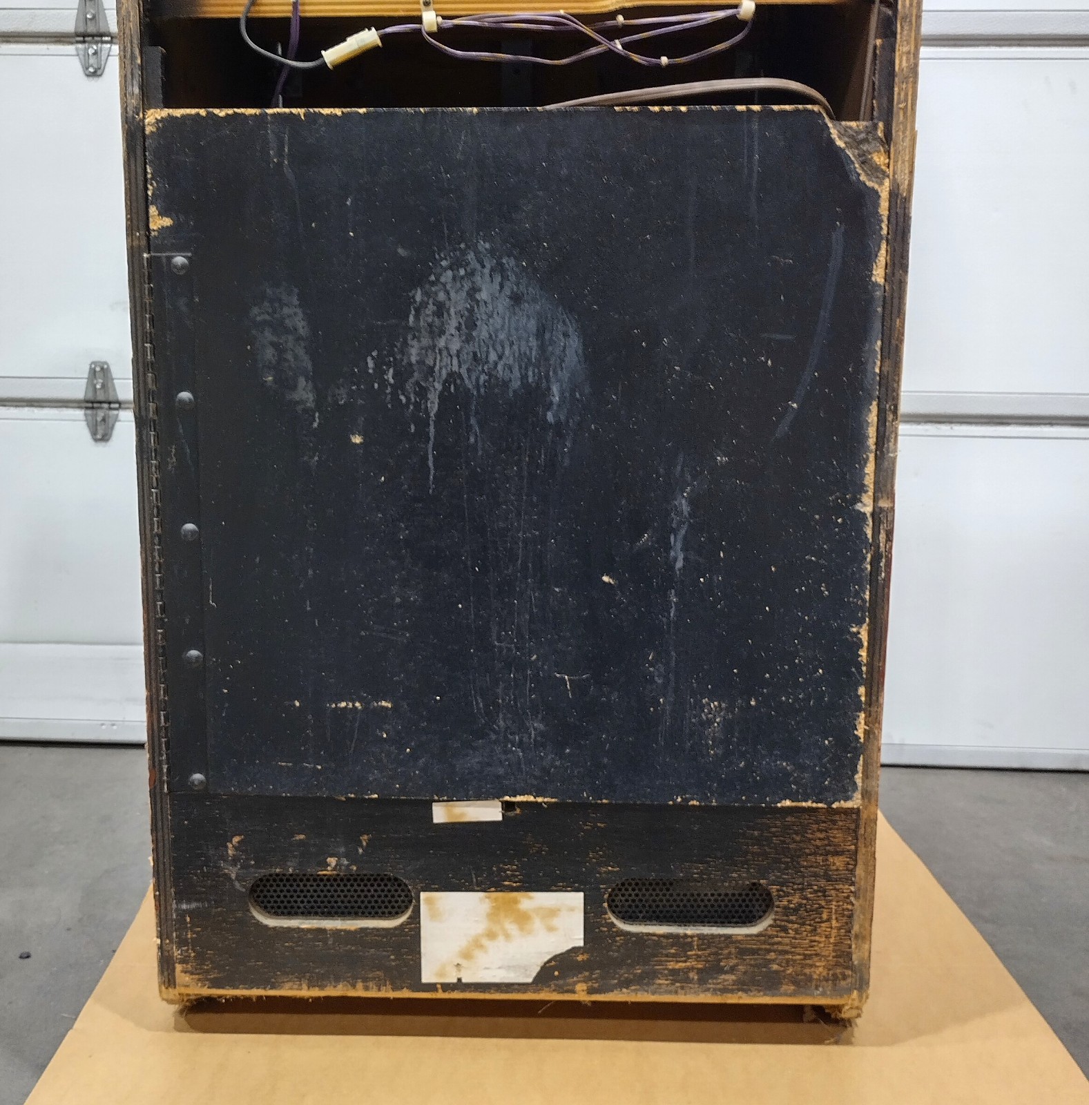Williams Defender Stargate Vintage Full-sized Arcade Cabinet – No Power