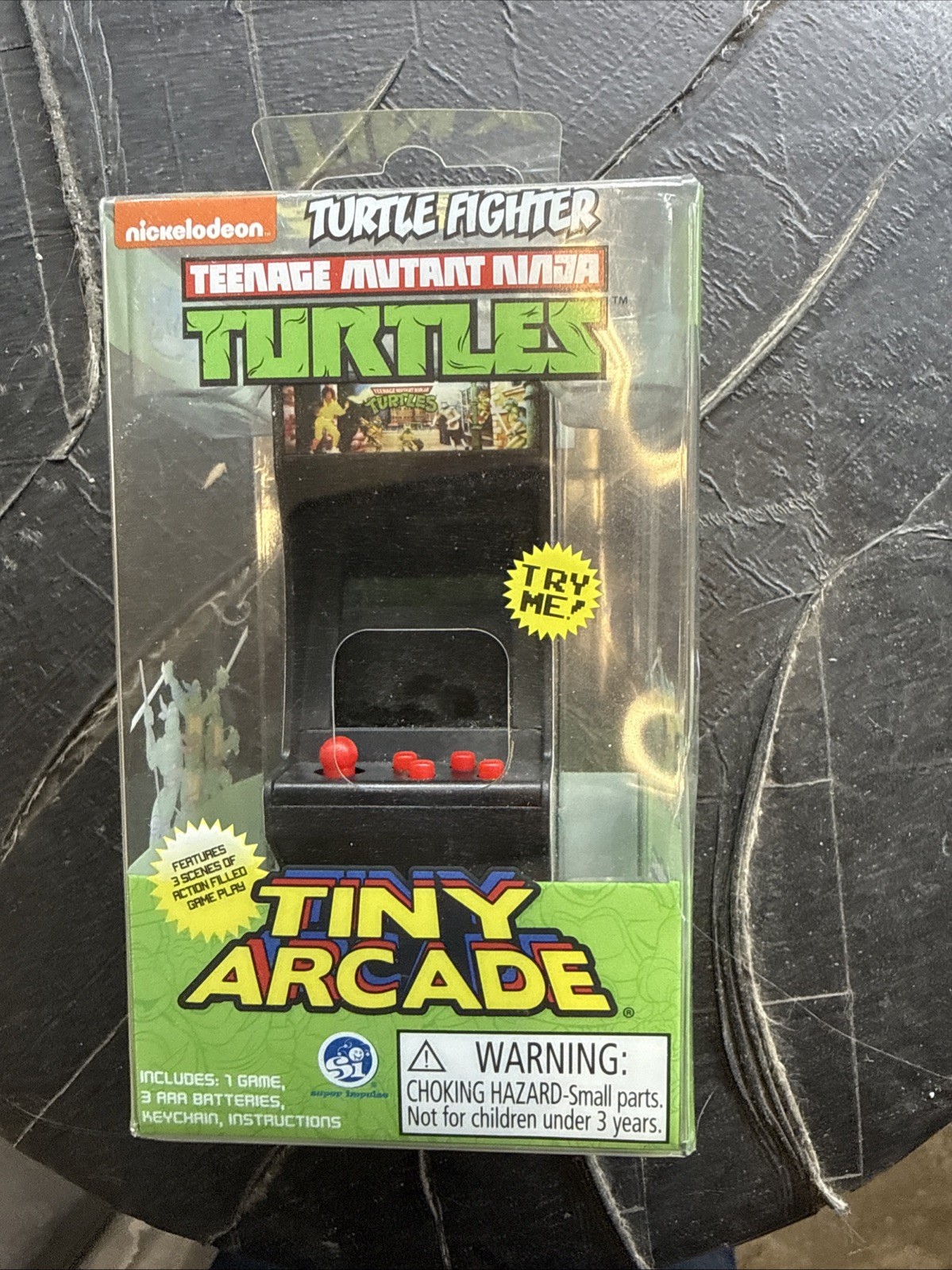 Teenage Mutant Ninja Turtles TMNT Tiny Arcade Cabinet Keychain Mini Video Game