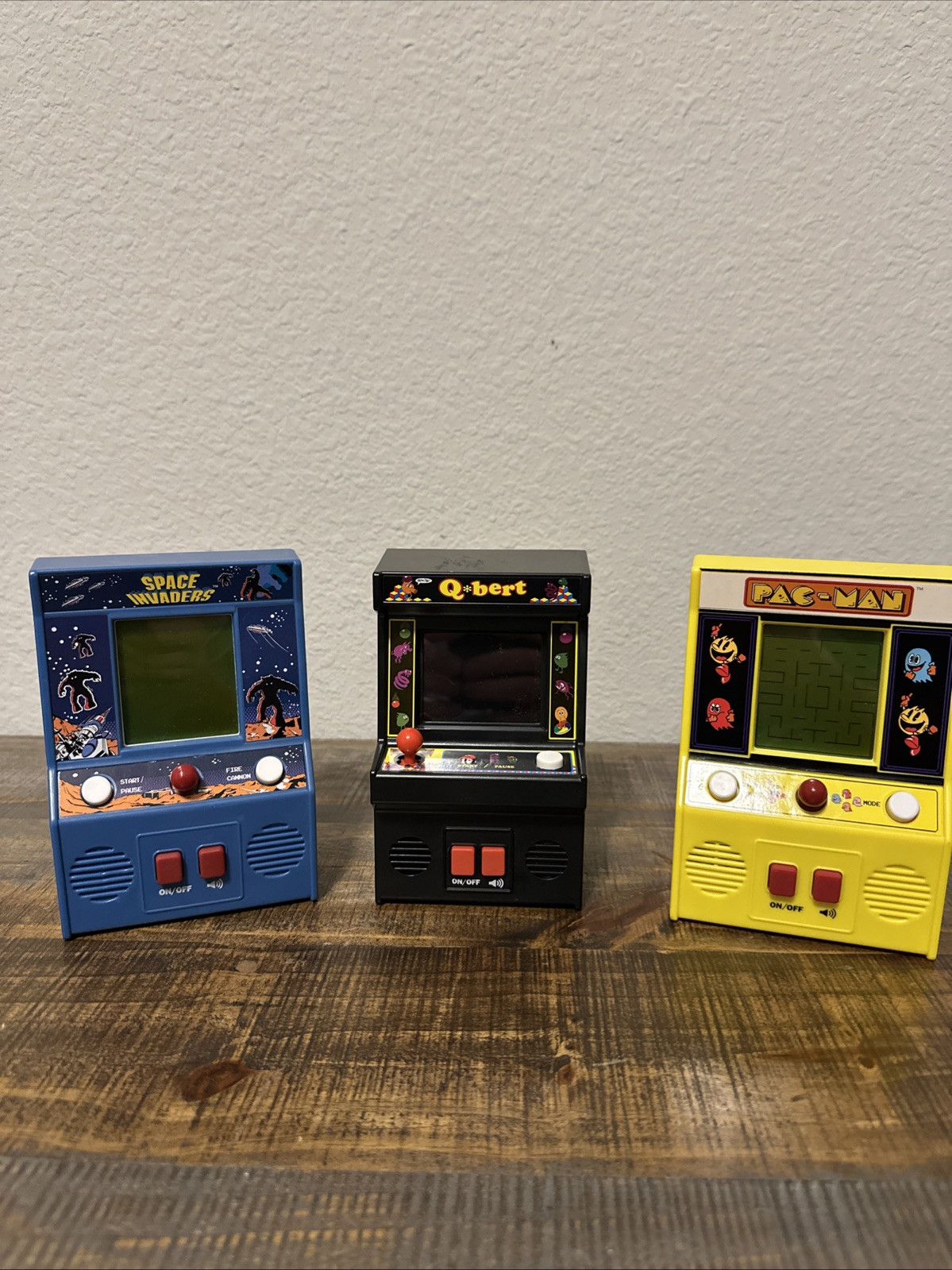 Space Invaders, Pac-Man, Ms. Pac-Man Retro ,Q*bert Game Lot Of 3 Tested