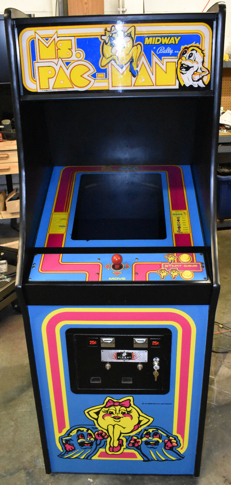 Ms PAC-MAN ARCADE MACHINE