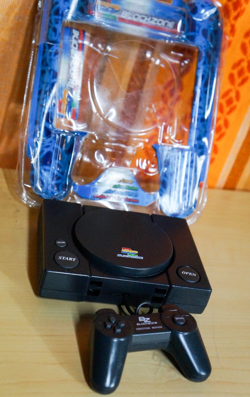 Retro BZ Blockzone Mini Handheld 1990s Game – NICE!