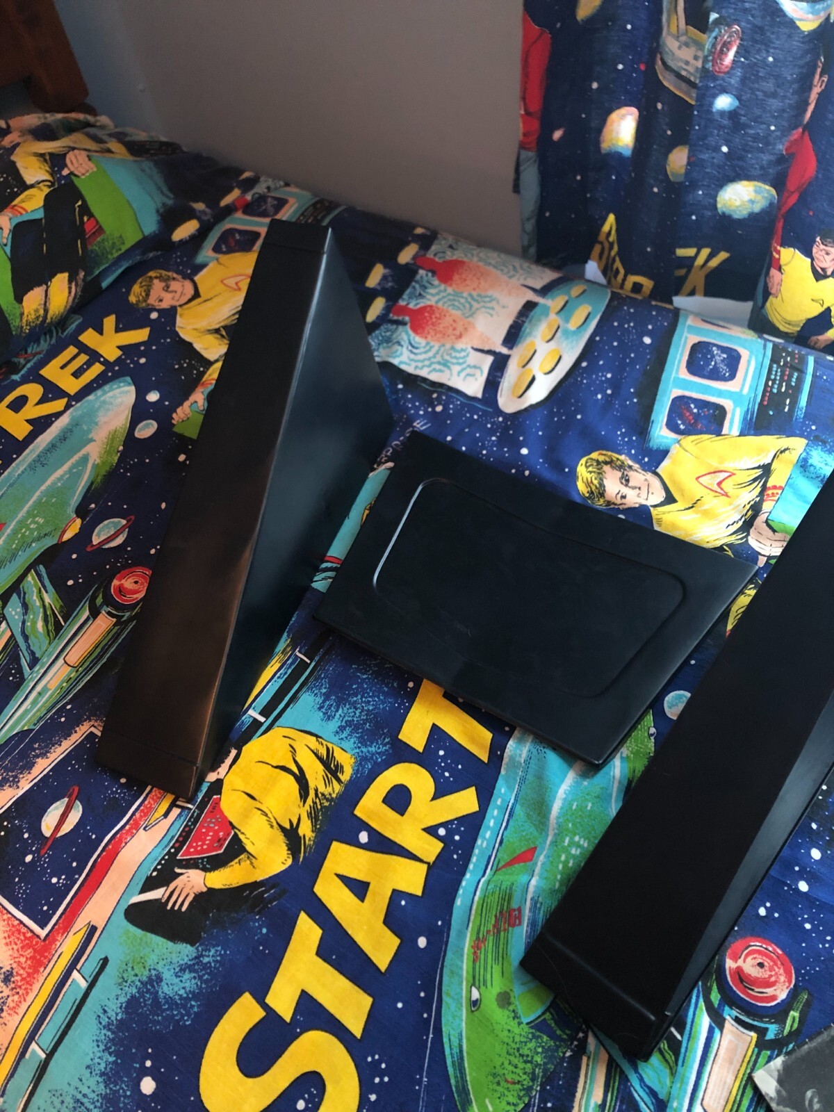 Arcade1up Tron Bezel parts. 3pc vacuum formed. Trimmed with stickers.