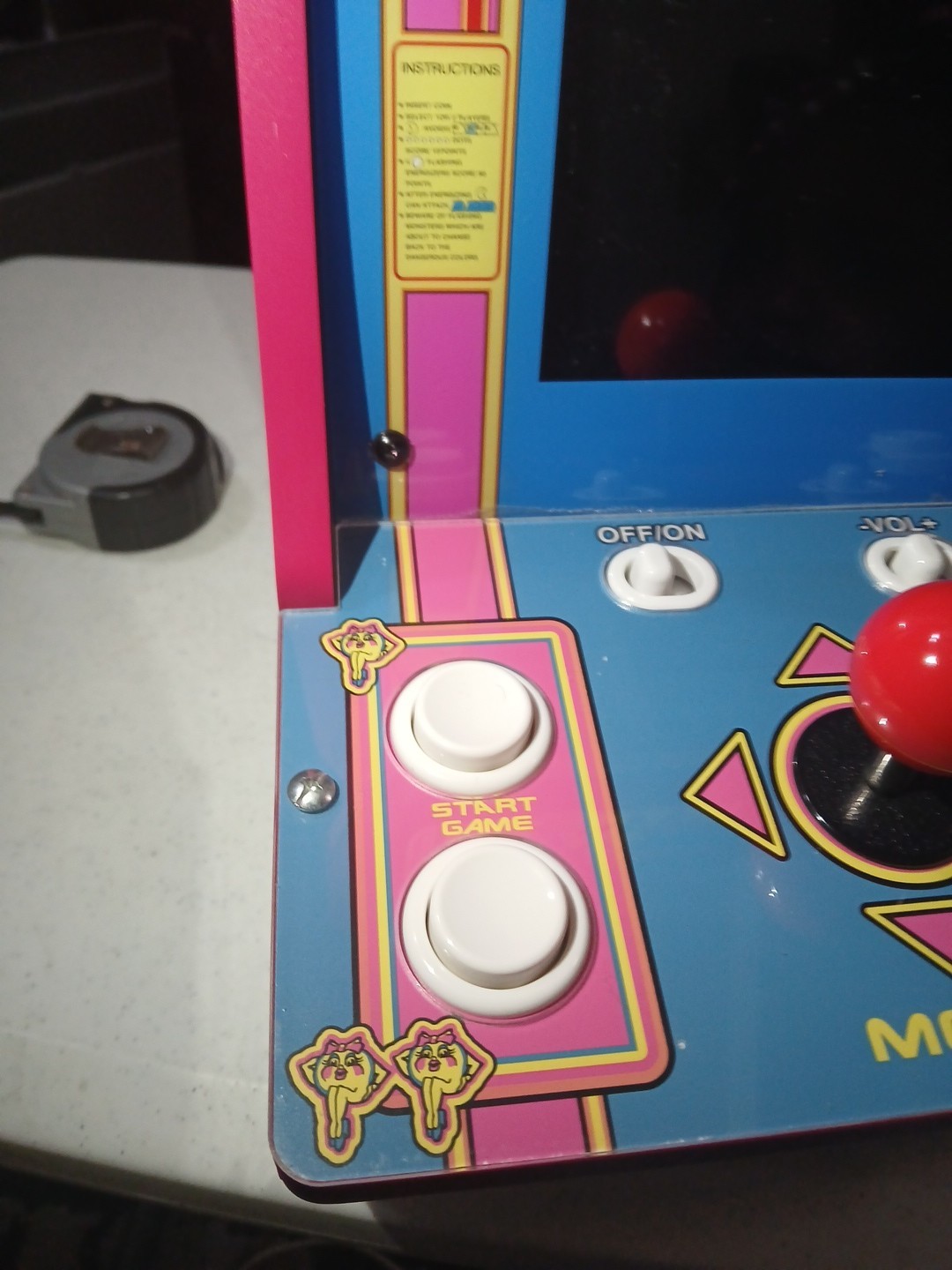 Arcade 1up 8261 Ms Pac-Man Tabletop Arcade GameSystem 16″ Tested – works