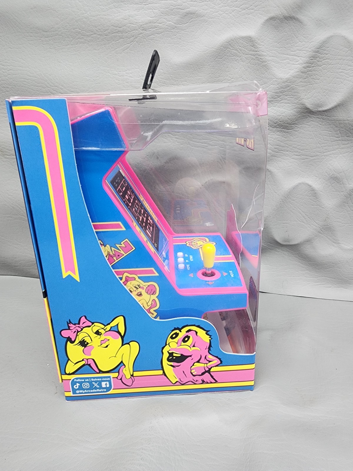 My Arcade – DGUNL-7009 MS. PAC-MAN Micro Player Pro Portable Retro Arcade NIB