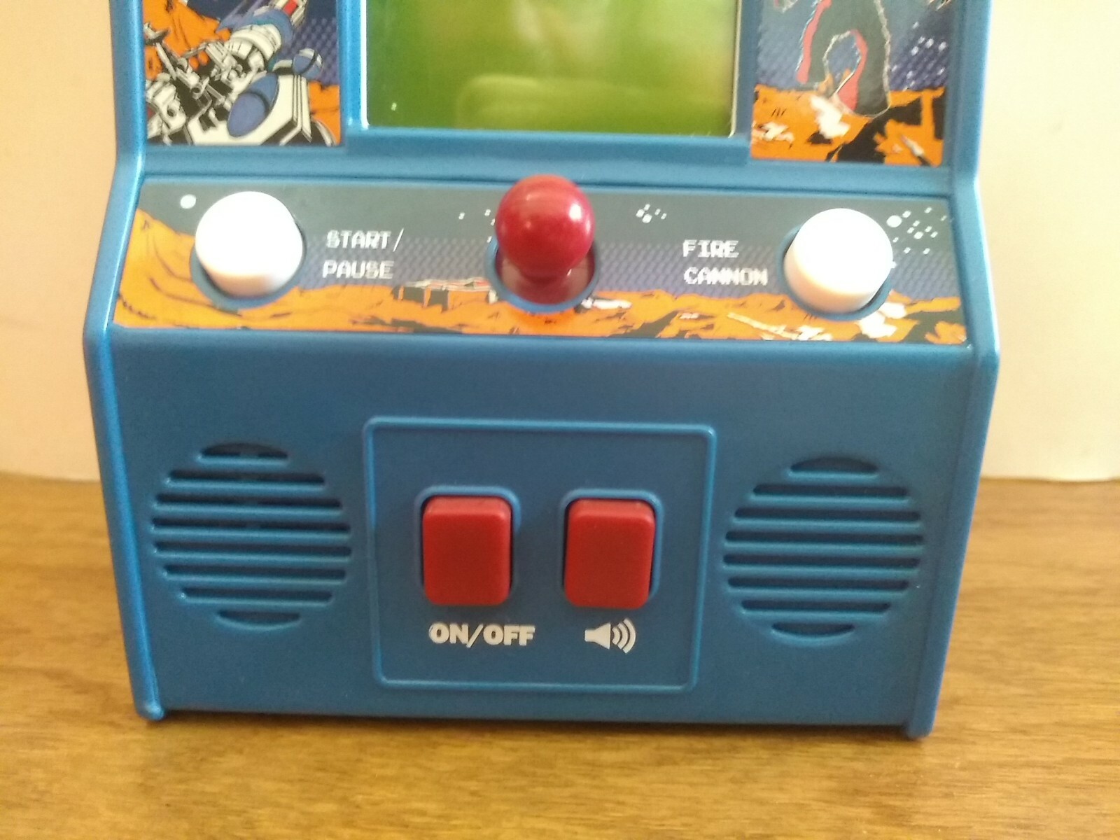 Taito Space Invaders Hand Held Classic Atari Arcade Game