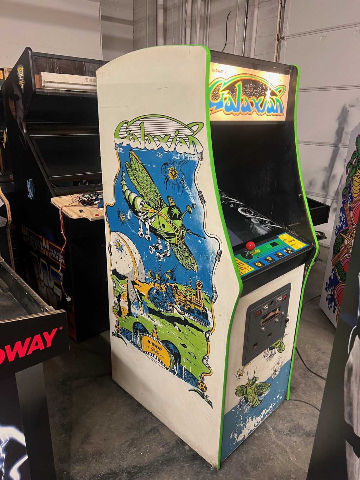 GALAXIAN ARCADE MACHINE by NAMCO 1979 (Excellent Condition)