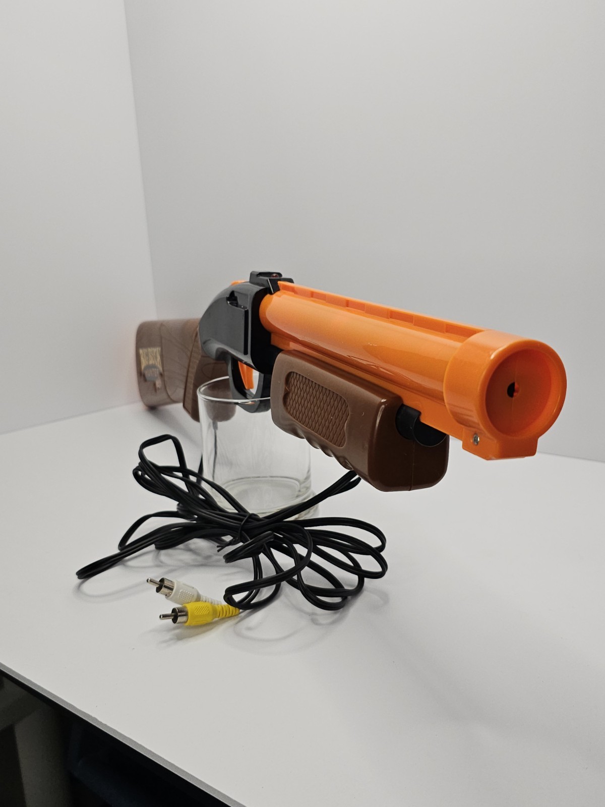 JAKKS Pacific Big Buck Hunter Pro Plug & Play TV Arcade Game (2009) *Gun Only*