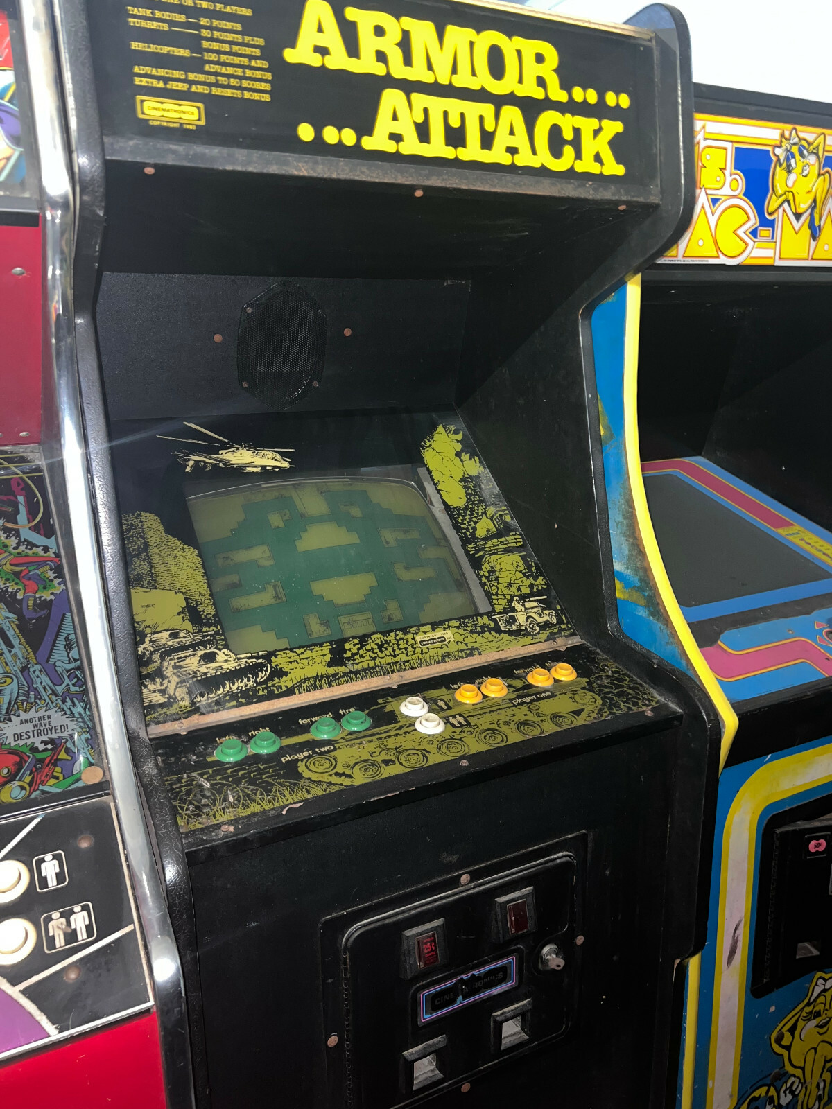 ARMOR ATTACK ARCADE MACHINE by CINEMATRONICS 1980 (Excellent Condition) *RARE*