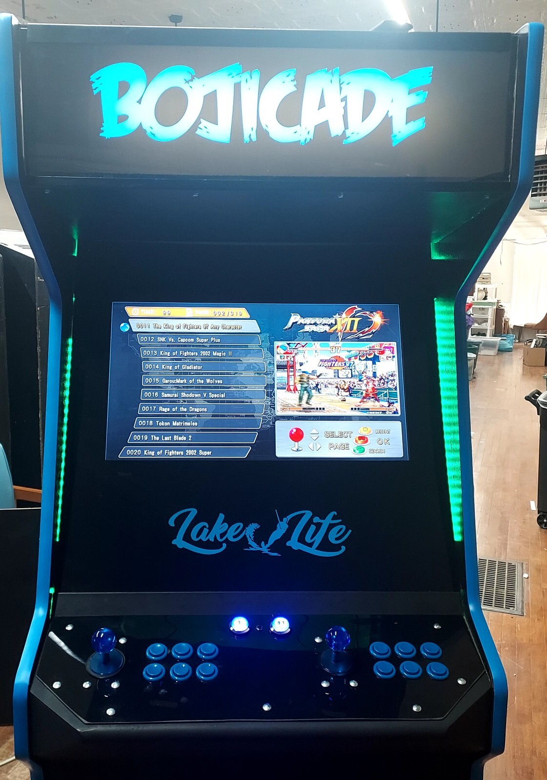 BOJICADE Stand Up Arcade Custom Multicade EPOXY/RESIN Side Art OKOBOJI Iowa WOW!