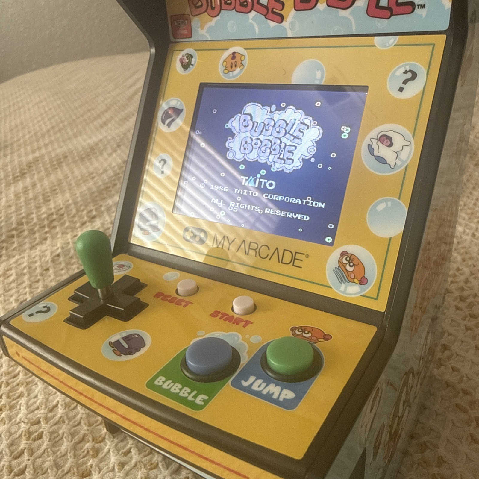 WB My Arcade DGUNL-3241 Bubble Bobble Micro Player Retro Arcade Machine – 6.75″