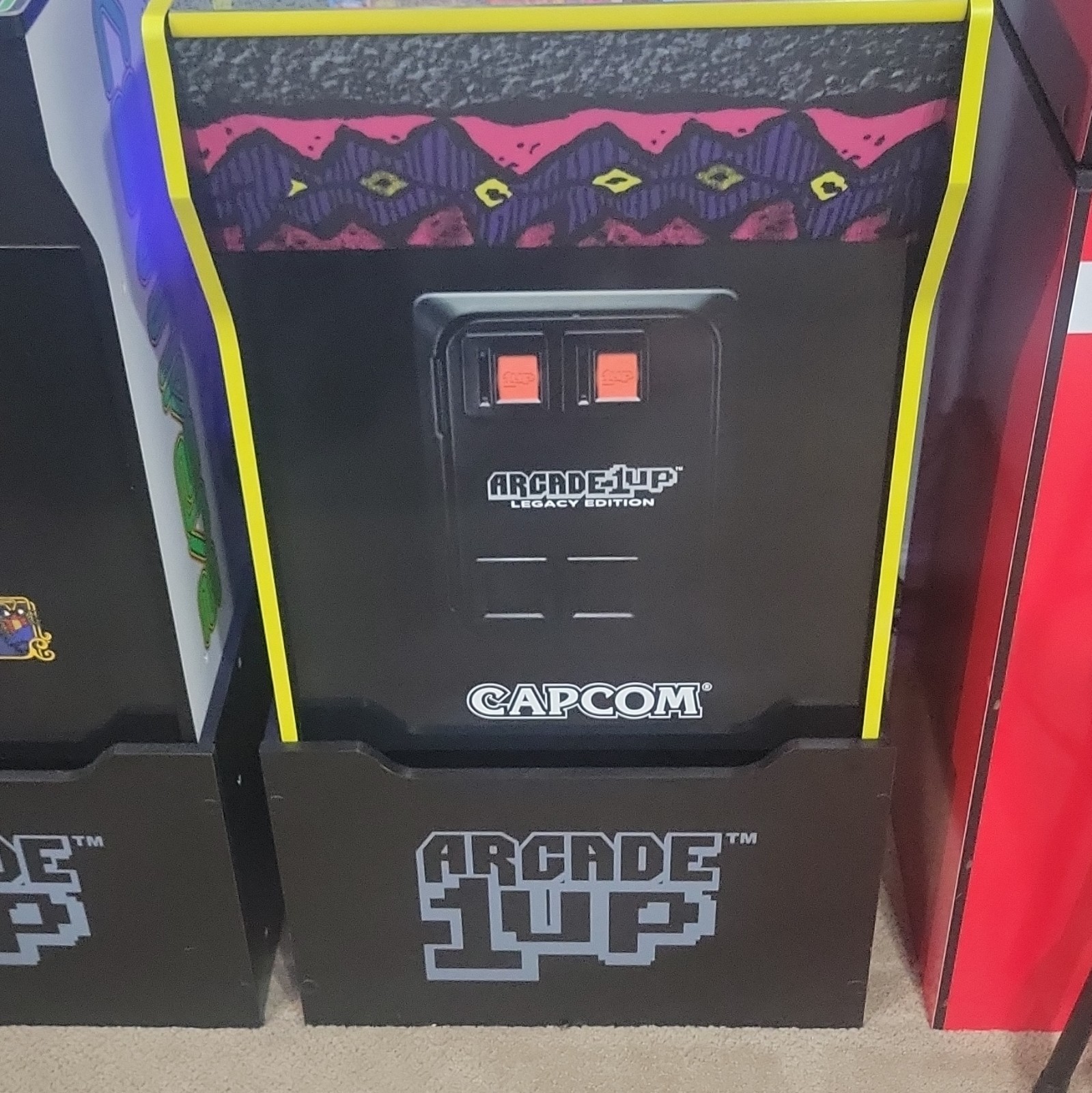Arcade1Up Street Fighter II Capcom Video Arcade Machine Cabinet Reproduction