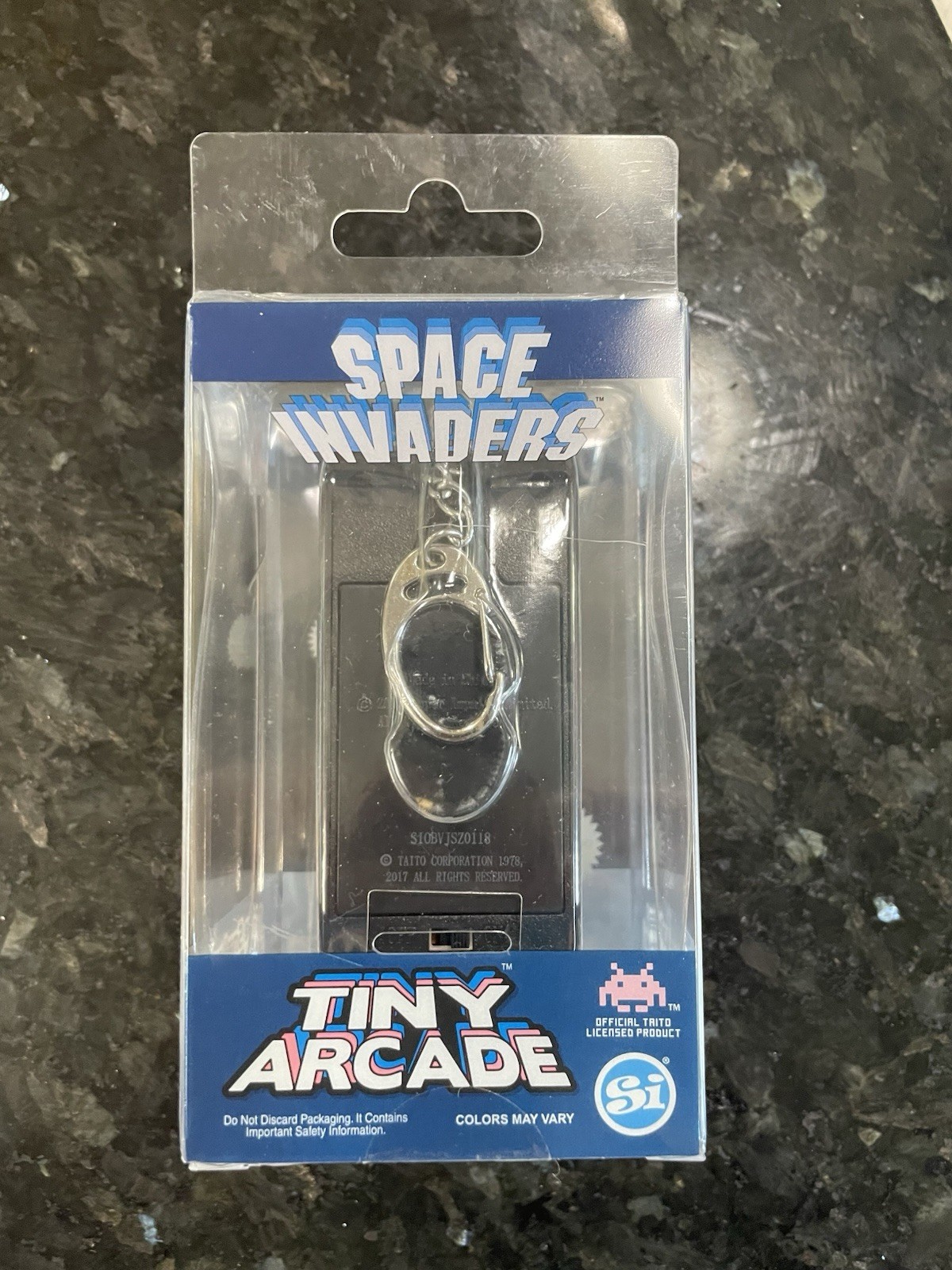 2017 Worlds Smallest Tiny Arcade Space Invaders Miniature Game NEW