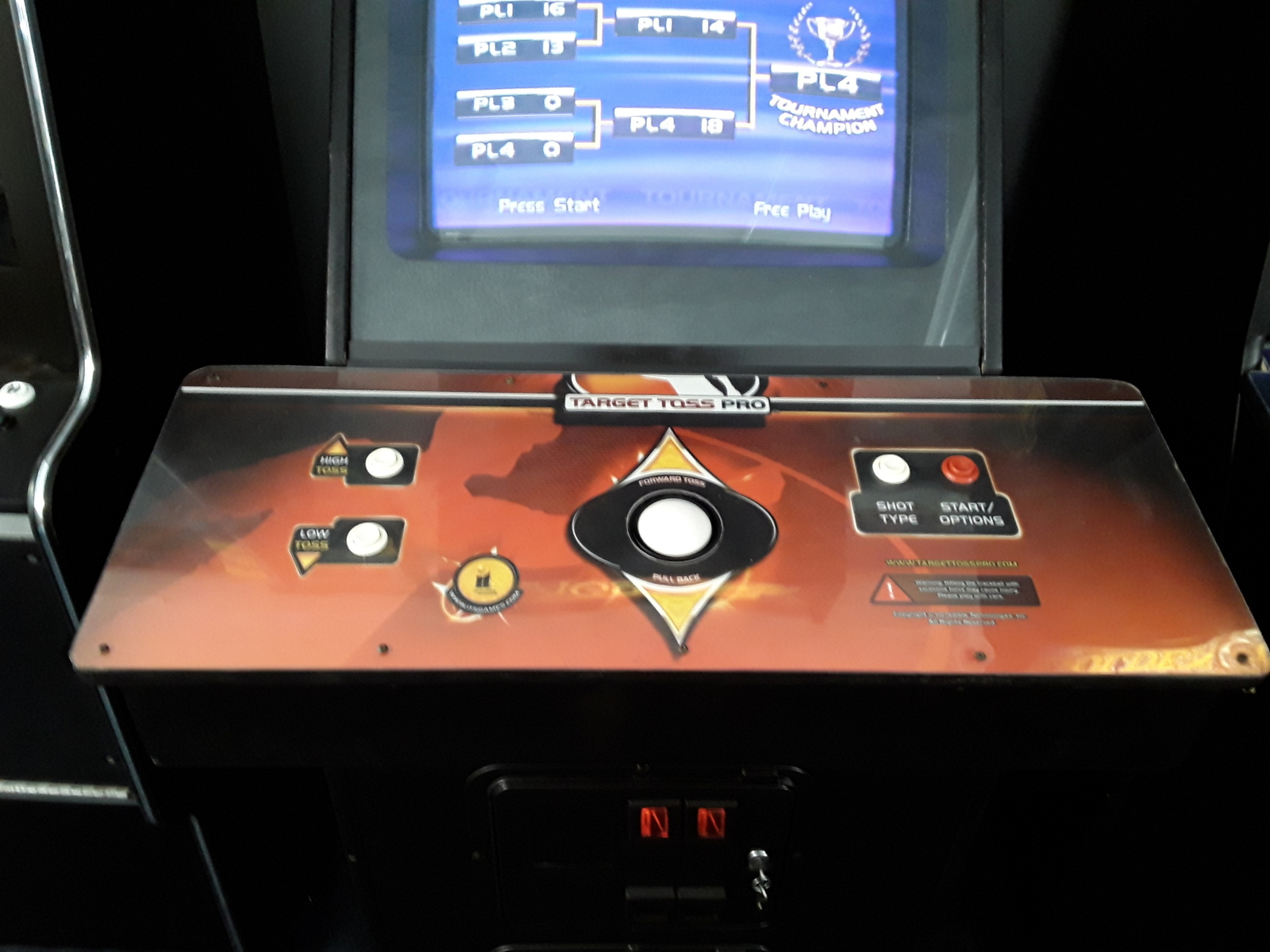 Target Toss Pro-Bags Video Arcade Game by IT