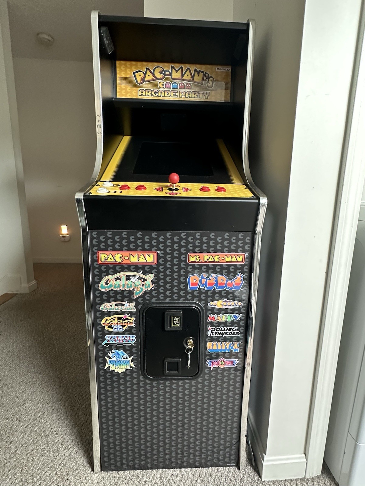 Namco Stand Up Ms Pacman Arcade Party With 13 Games. Mint Condition.