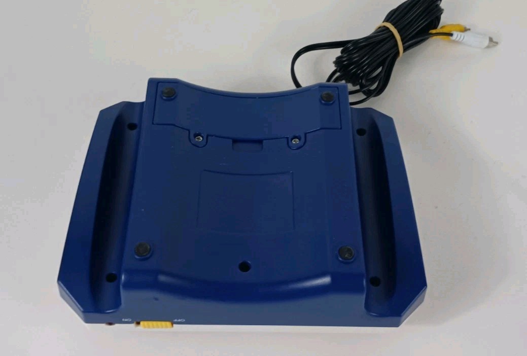 Golden Tee Golf Plug & Play Home TV Game Edition 2011 Jakks Pacific -Works Great