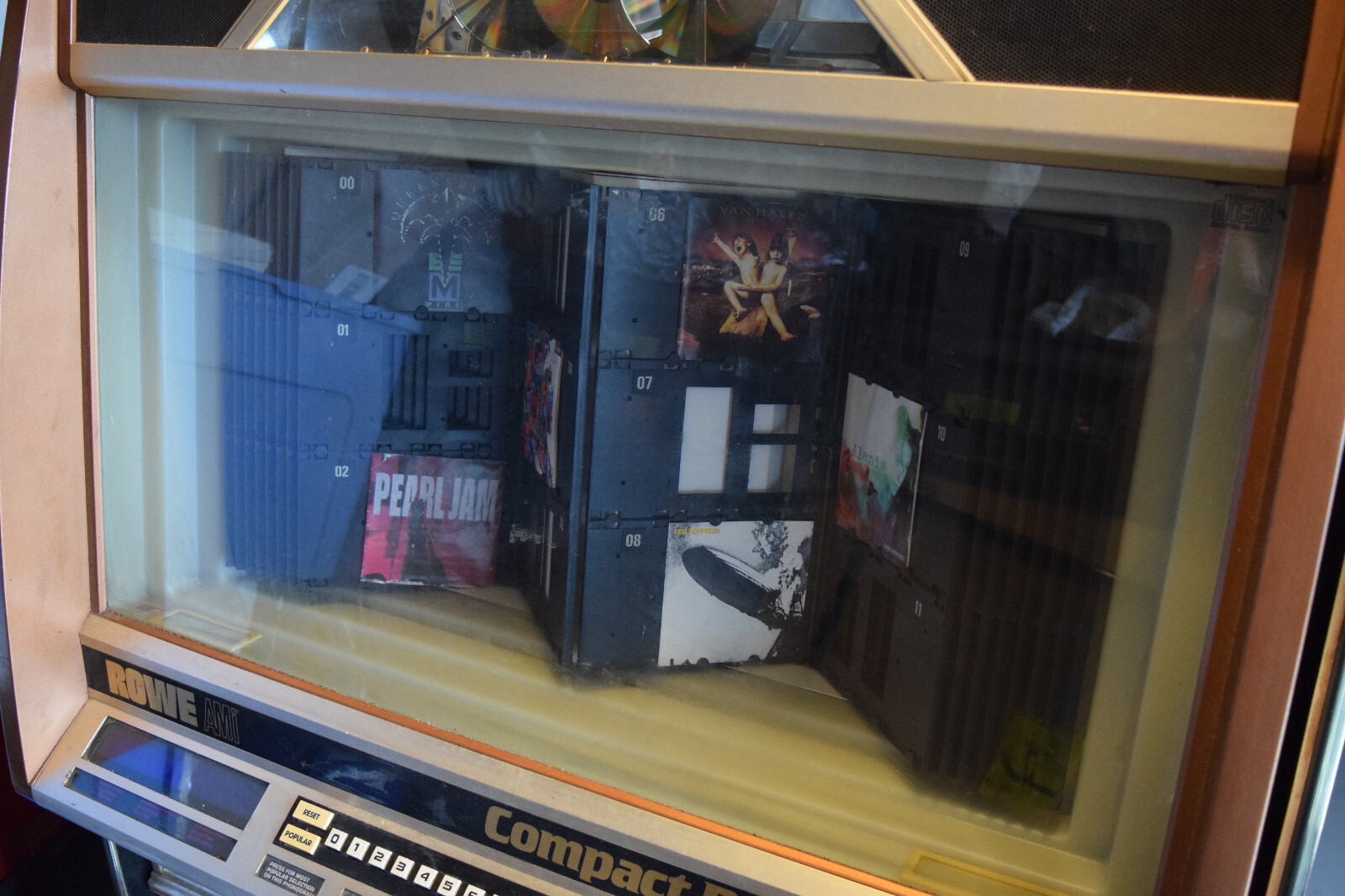 rowe ami cd100a classic compact Disk jukebox NONE WORKING