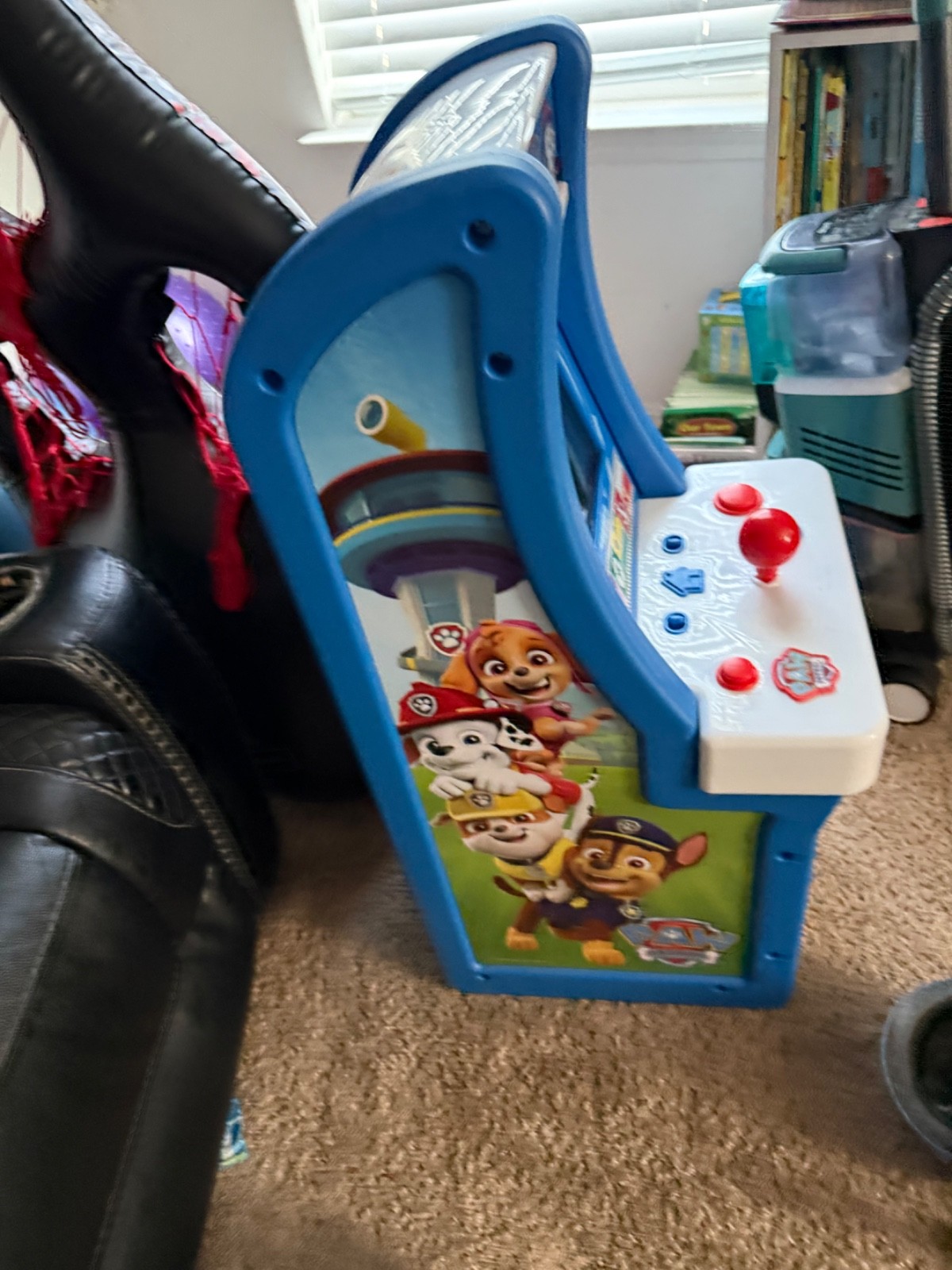 paw patrol arcade gane plug in to wall has 4 different games