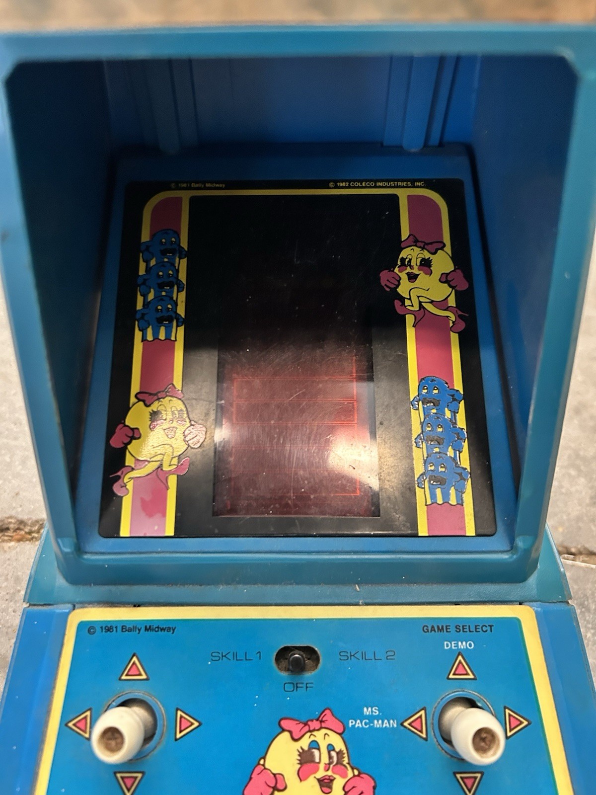 Coleco Ms. Pac-Man Tabletop Arcade Machine Original Missing Battery Cover NWEND