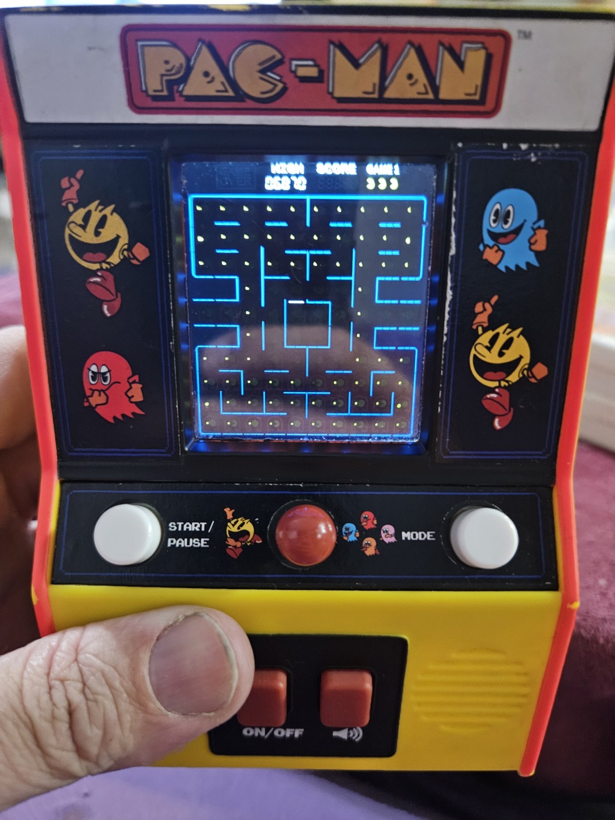 Pac-Man 40th Anniversary Mini Arcade Classics Machine