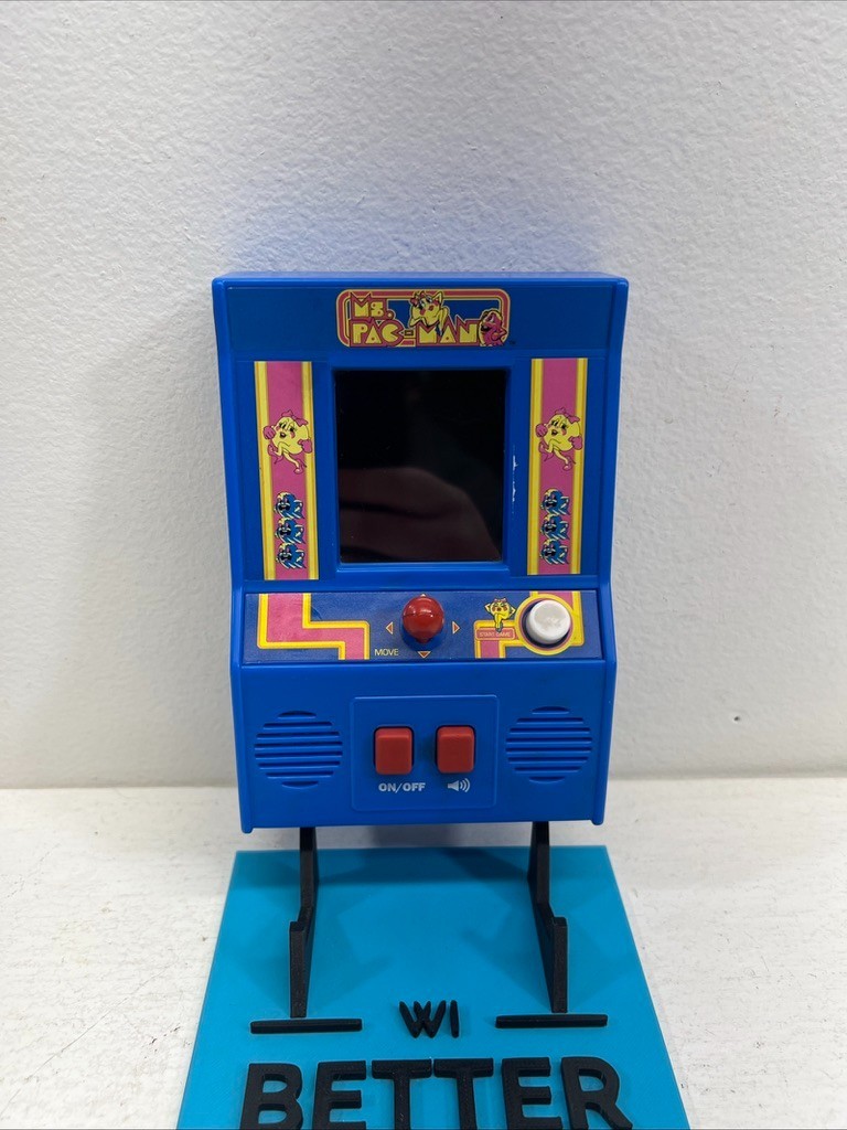 Ms.Pac-man Handheld Retro Mini Arcade Game 2018 Bandai Namco Basic Fun #09614