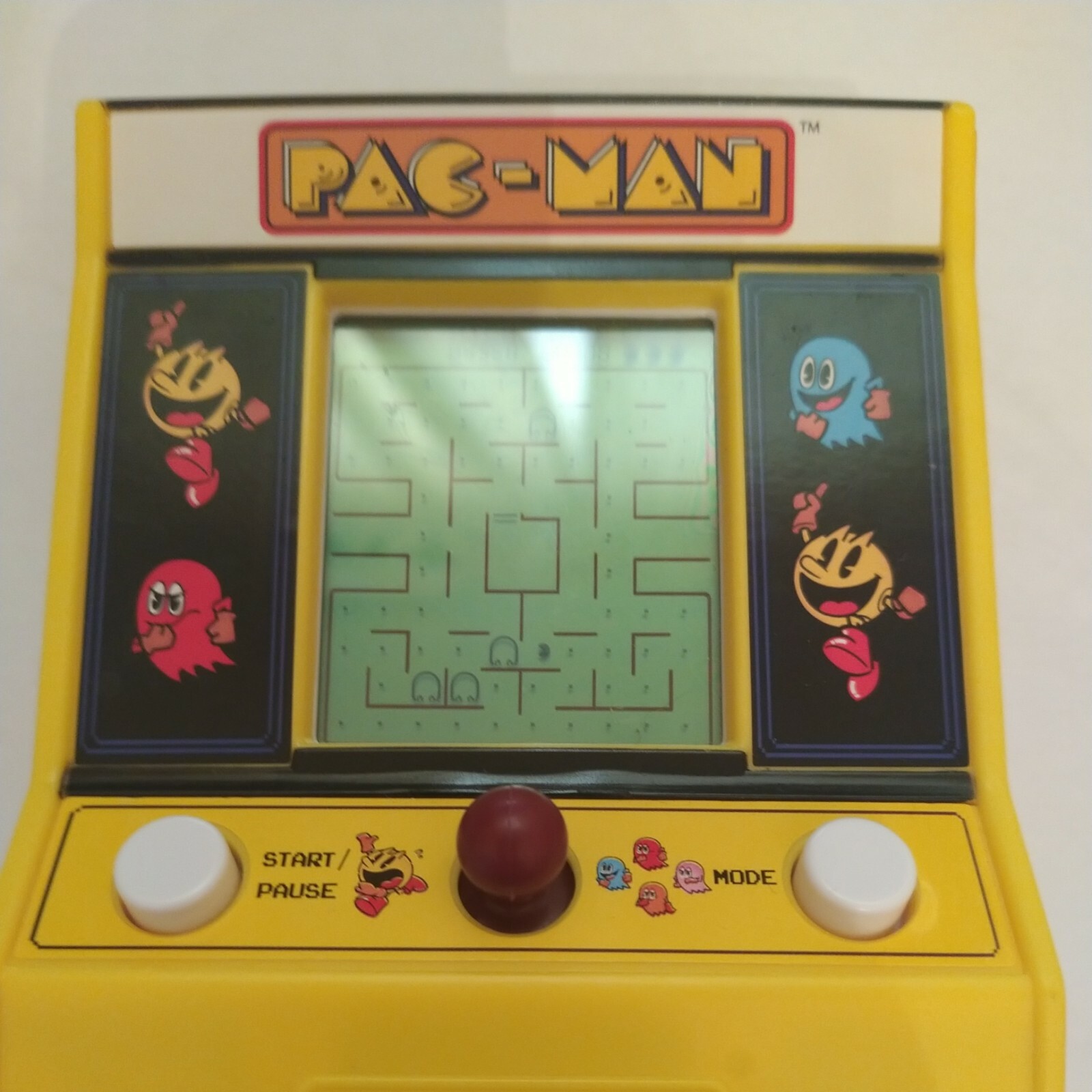 Pac-Man Retro Mini Arcade Handheld Game Classic Namco Basic Fun #09521 Works!