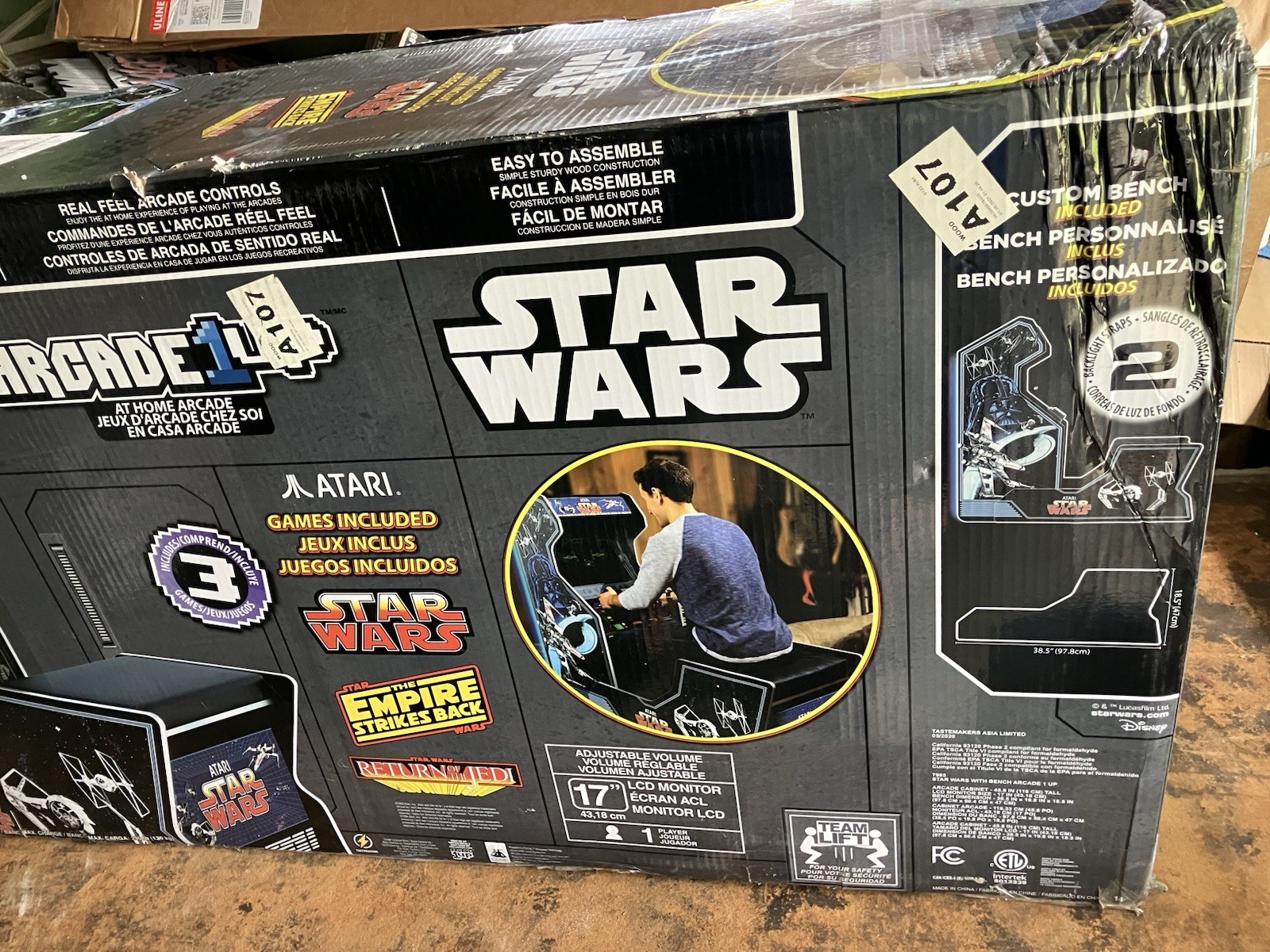 VERY RARE – 1UP Star Wars Trilogy Arcade Machine W/ Bench – New In Box