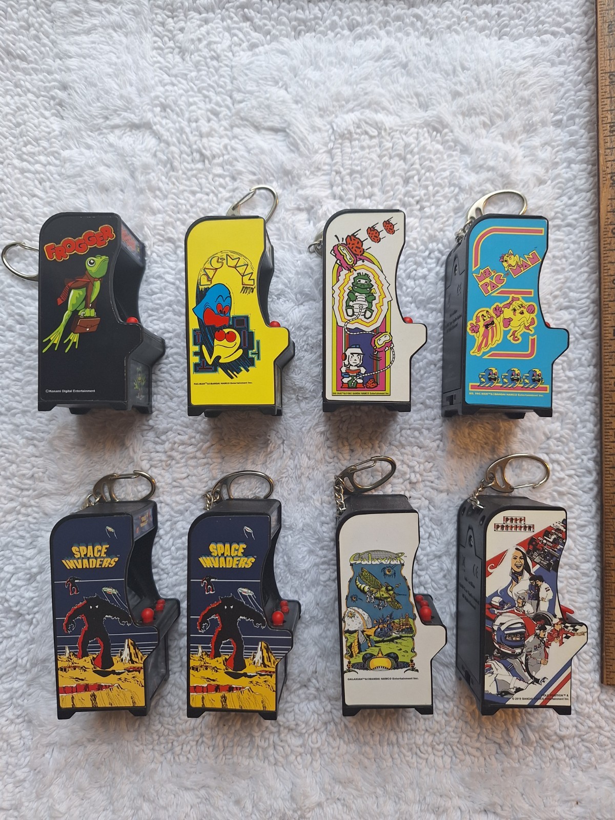 Tiny Arcade Games Keychain Lot of 8 PacMan Frogger Galaxian Dig Dug WORKING