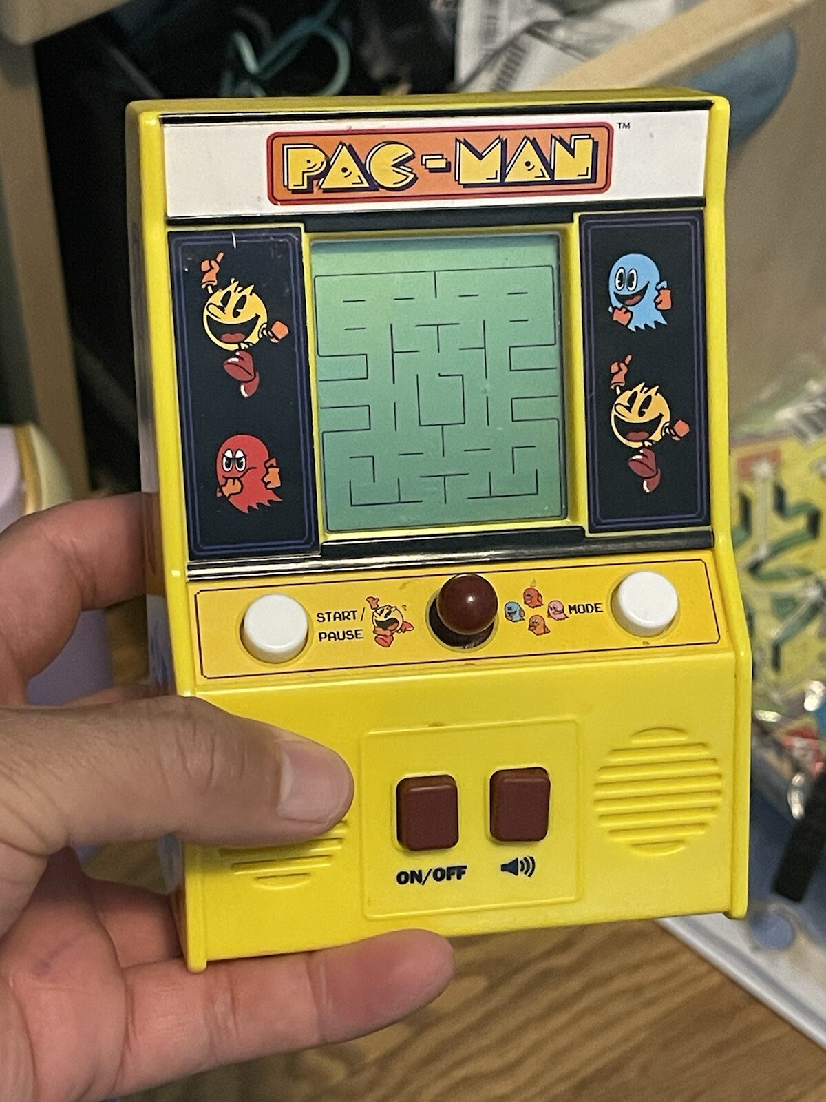 Pac-man Handheld Mini Arcade Retro Pacman Video Game Bandai Namco Toy