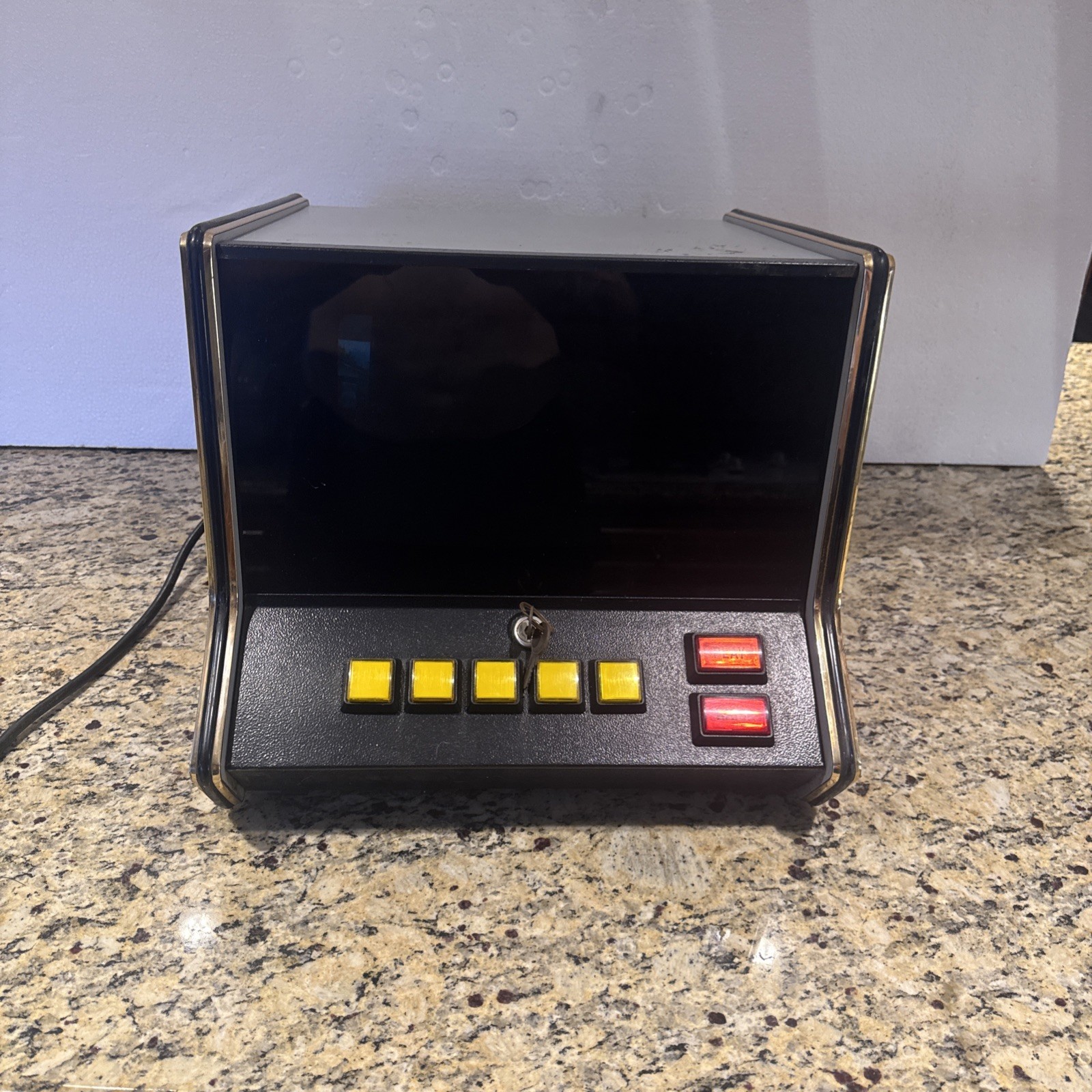 Vintage Merit Industries F21800 Bar top Game For Parts Or Repair