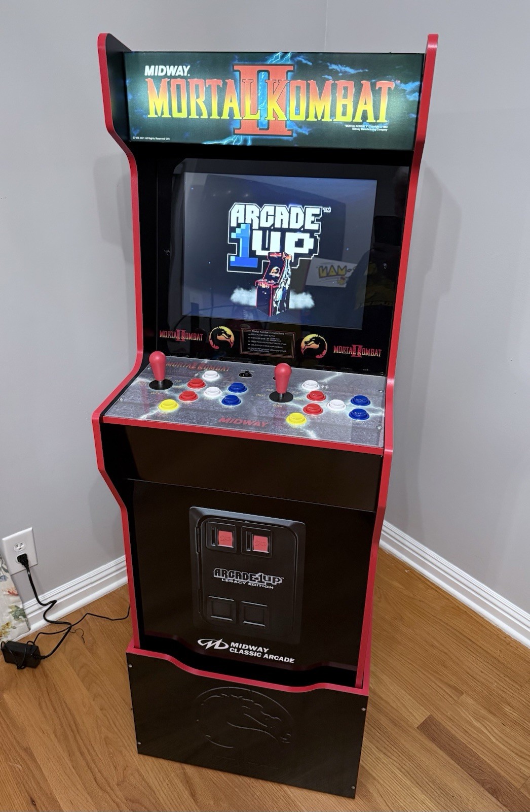 MORTAL KOMBAT: Legacy Edition – Arcade1Up – 12 Games – with Riser