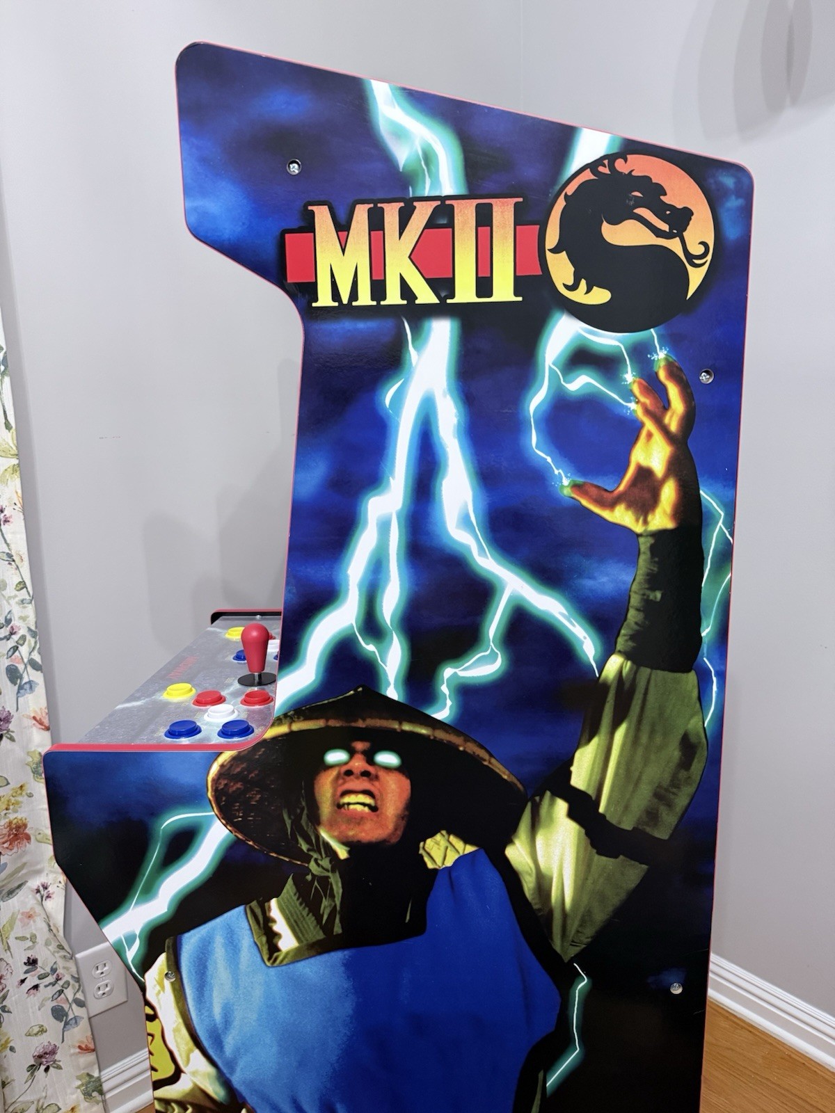 MORTAL KOMBAT: Legacy Edition – Arcade1Up – 12 Games – with Riser