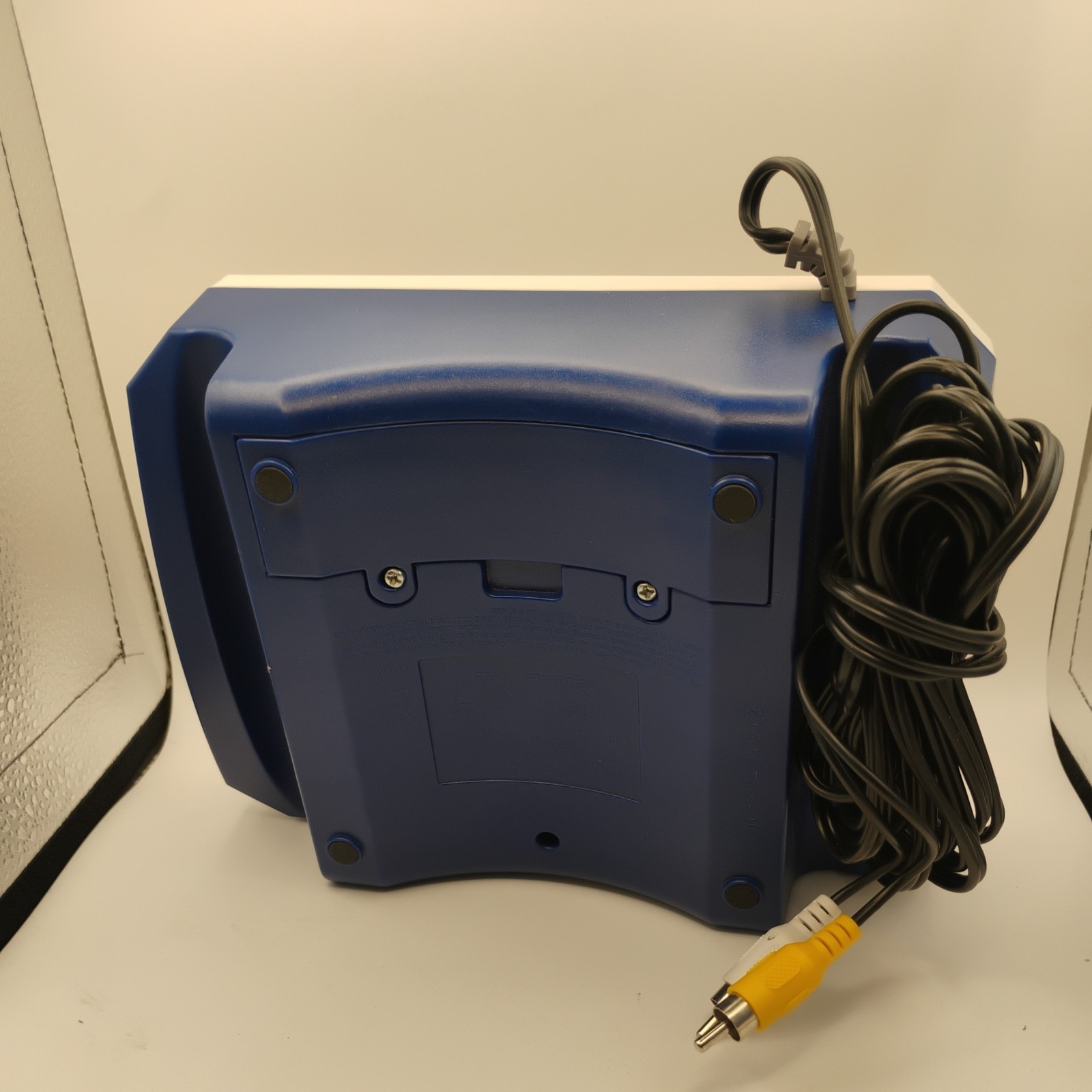 JAKKS Pacific Golden Tee Golf Plug & Play Home TV Game Edition 2011