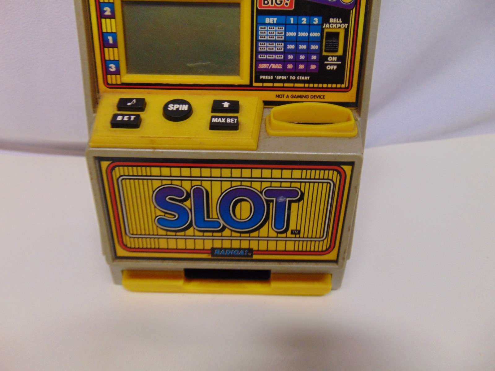 Radica Table Top Electric Riverboat video game Slot machine Works lights Sound