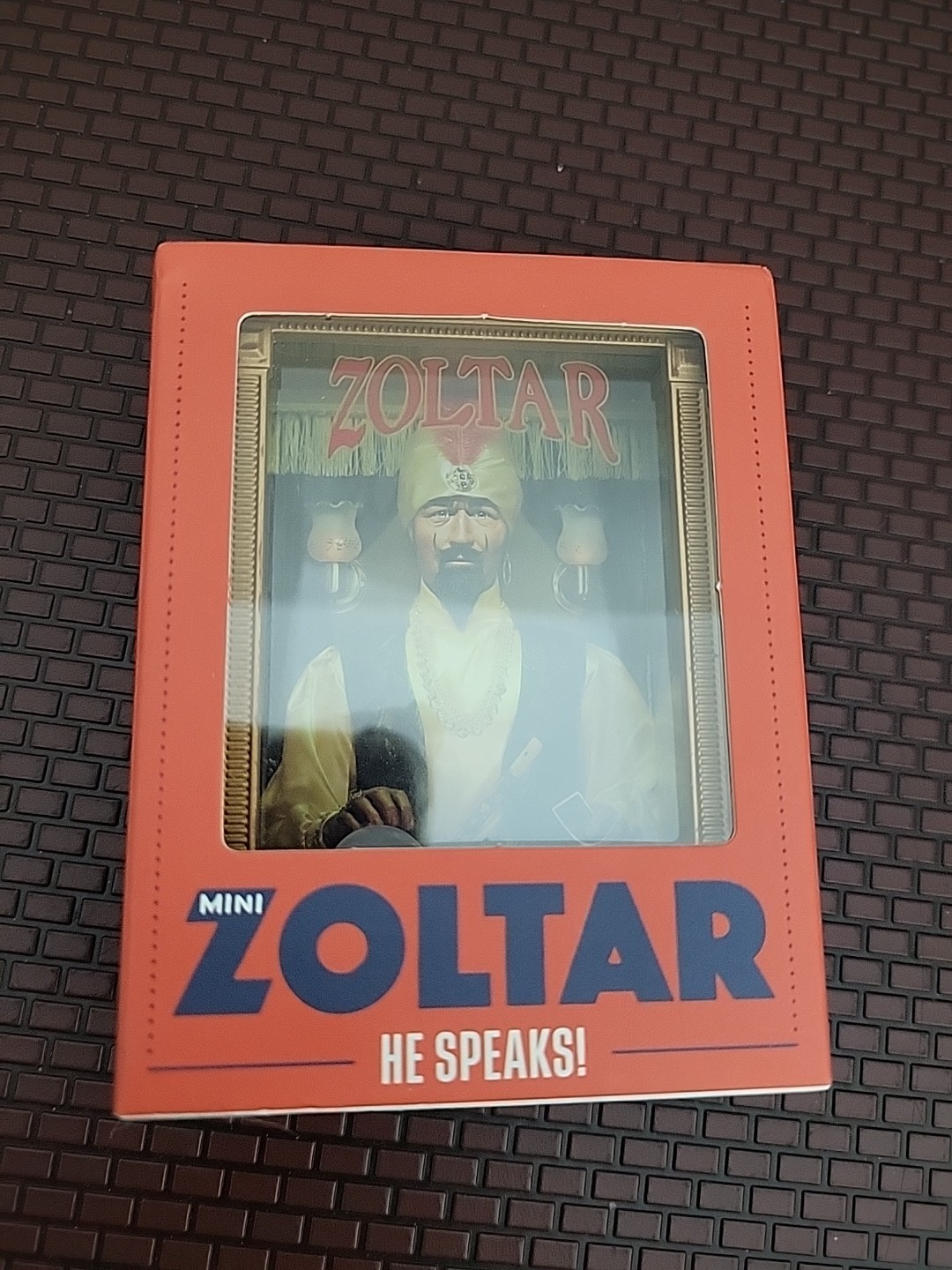 Mini Zoltar Fortune Teller Speaks Lights Crystal Ball Running Press New in Box
