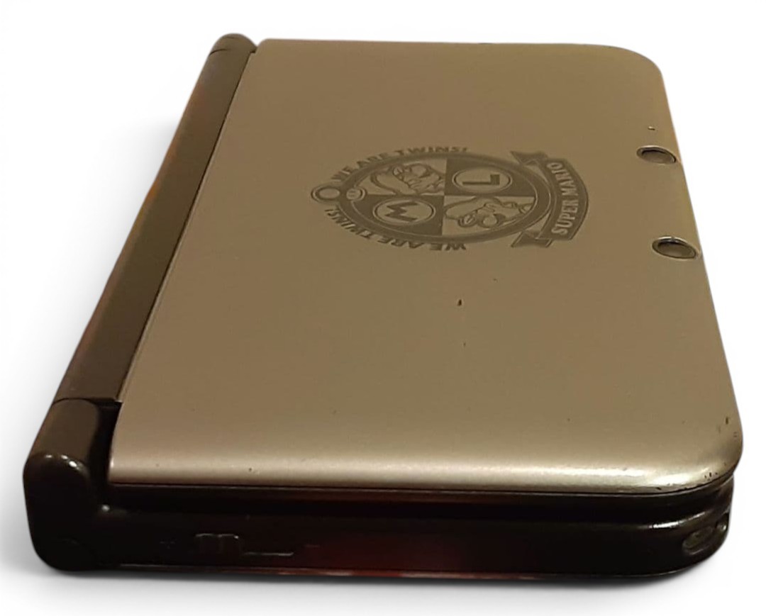 Nintendo 3DS LL XL Mario Silver NTT Limited 100 System Mario Kart 7 Tested FAST