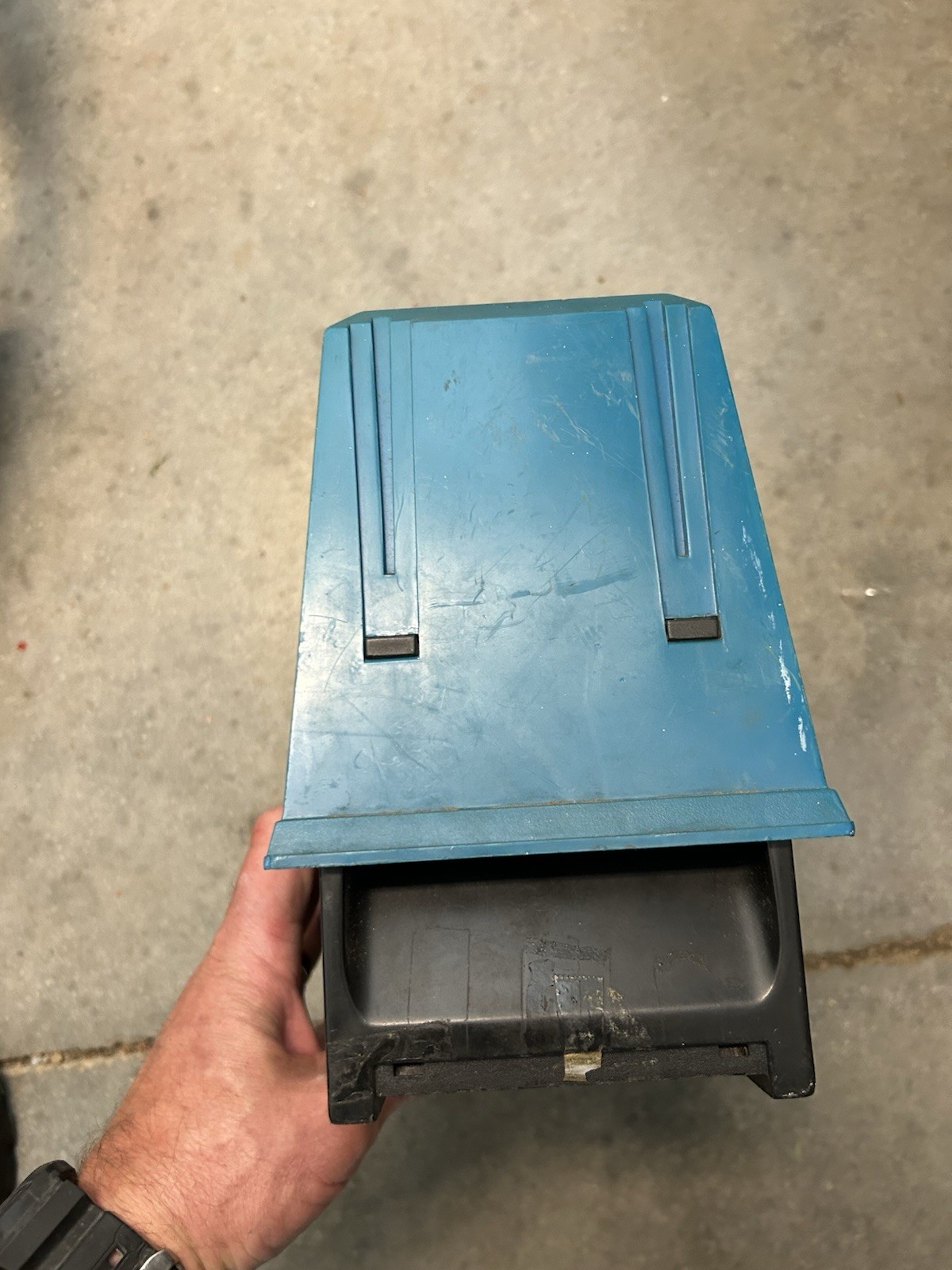 Coleco Ms. Pac-Man Tabletop Arcade Machine Original Missing Battery Cover NWEND