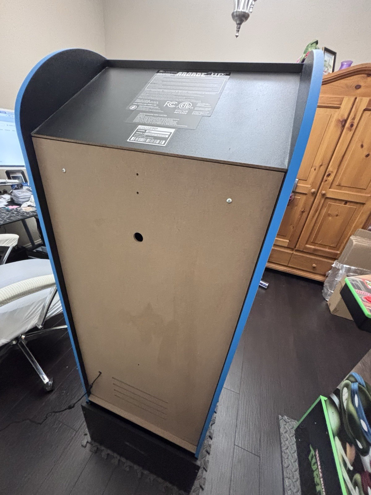 ARCADE 1UP MARVEL SUPER HEROES WITH RISER