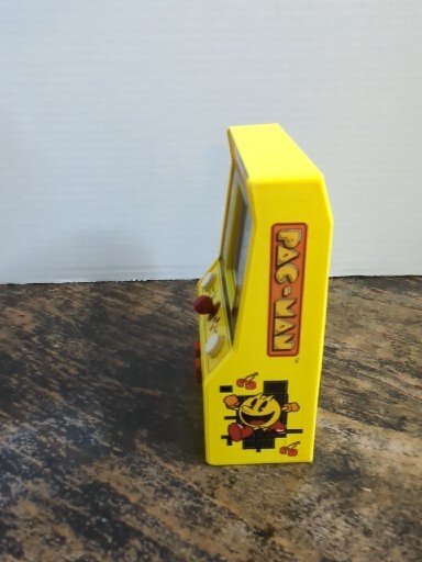 Pac-Man Mini Arcade Game Bandai Namco 09521 Miniature Pacman – Tested & Works