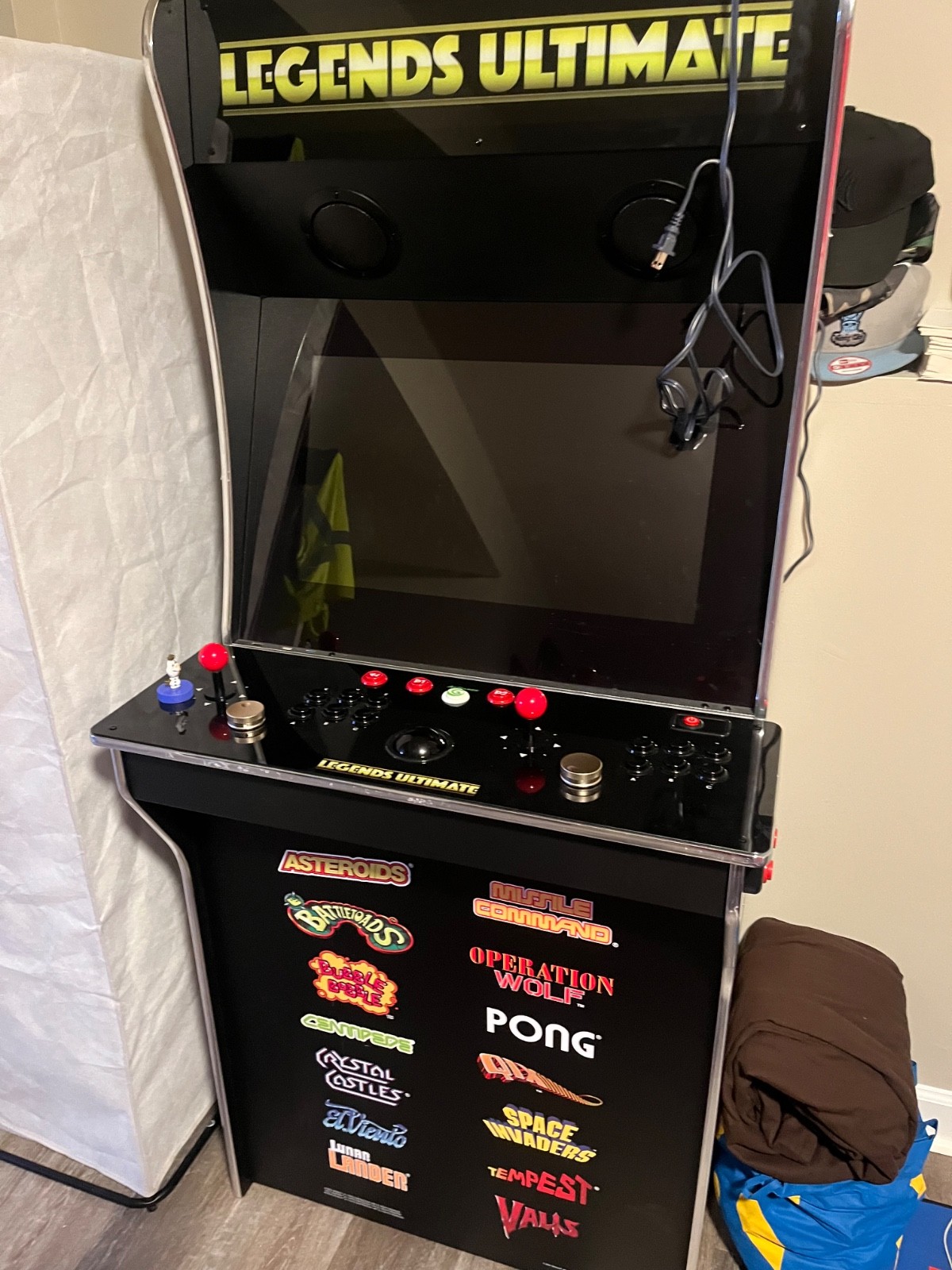 AtGames Legends Ultimate HD Home Arcade 2000+ Games